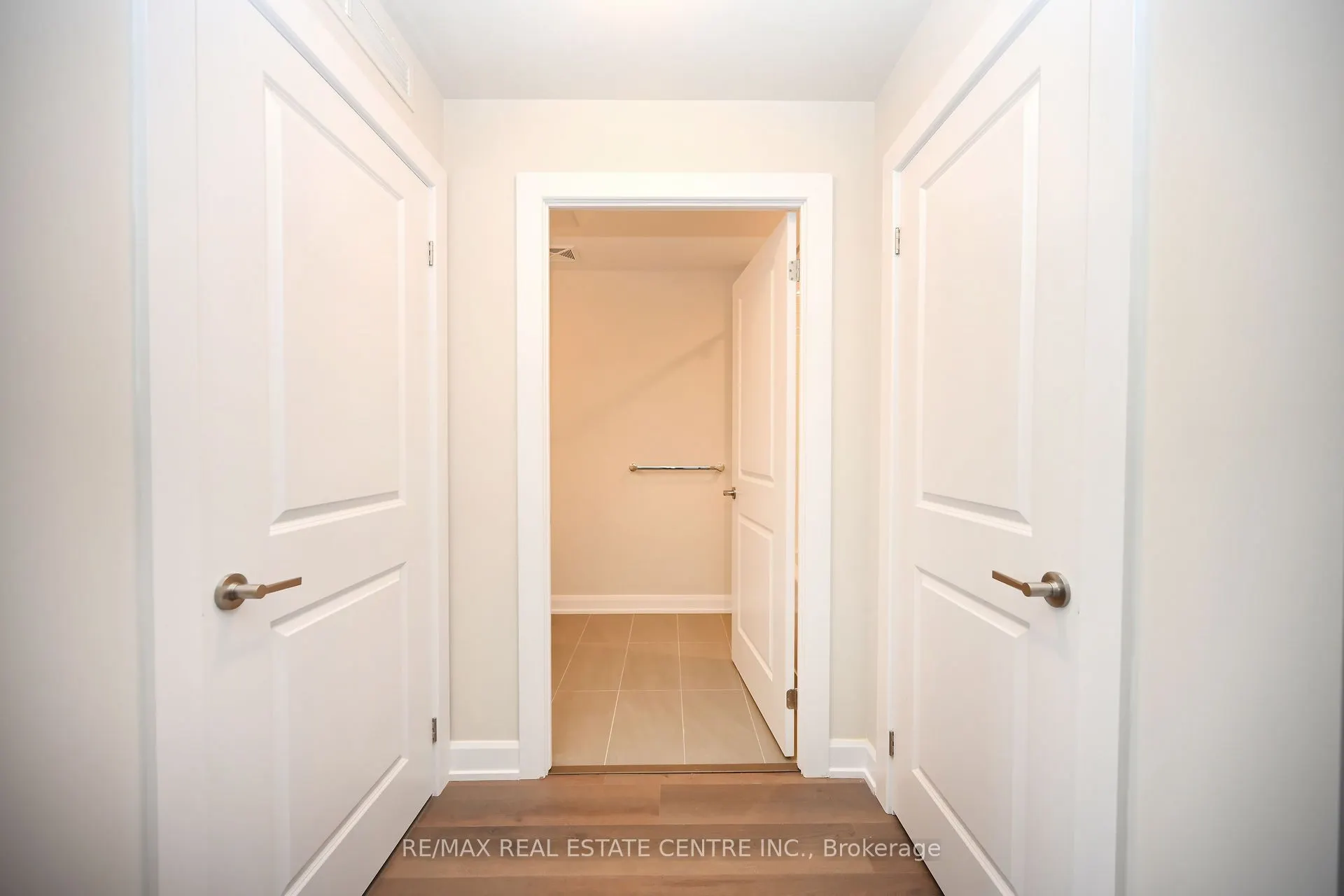 3200 William Coltson Avenue, #1207