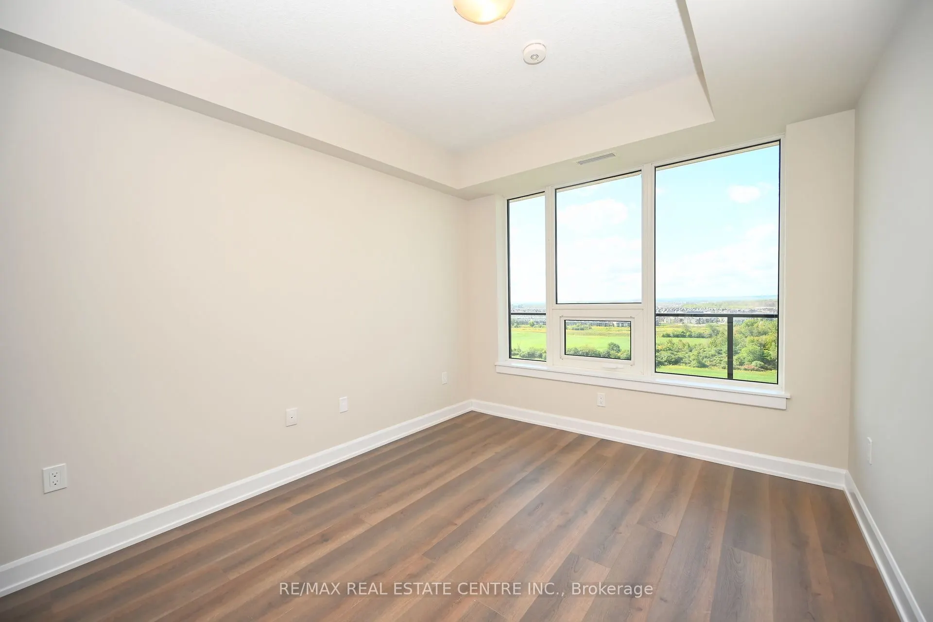 3200 William Coltson Avenue, #1207