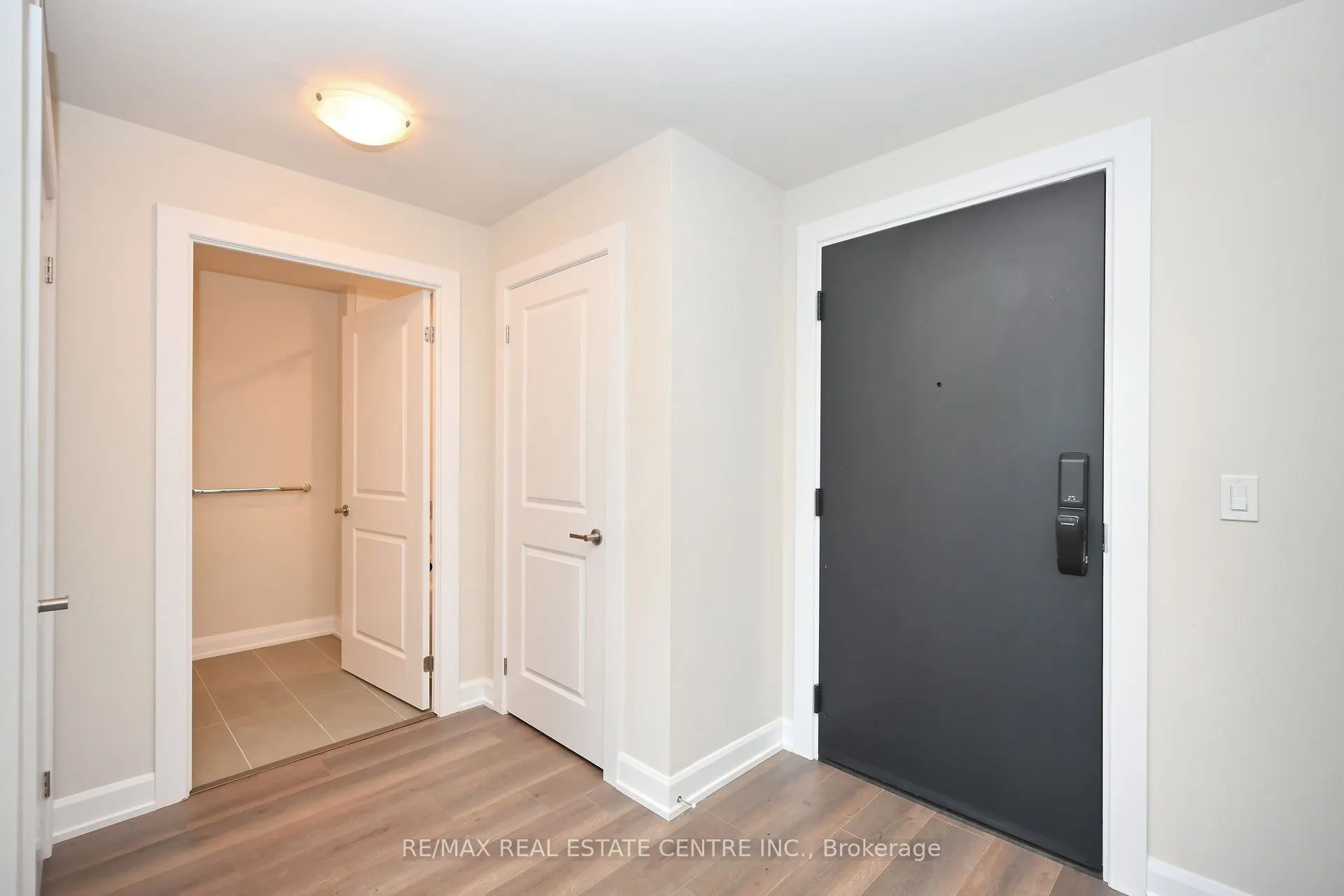 3200 William Coltson Avenue, #1207
