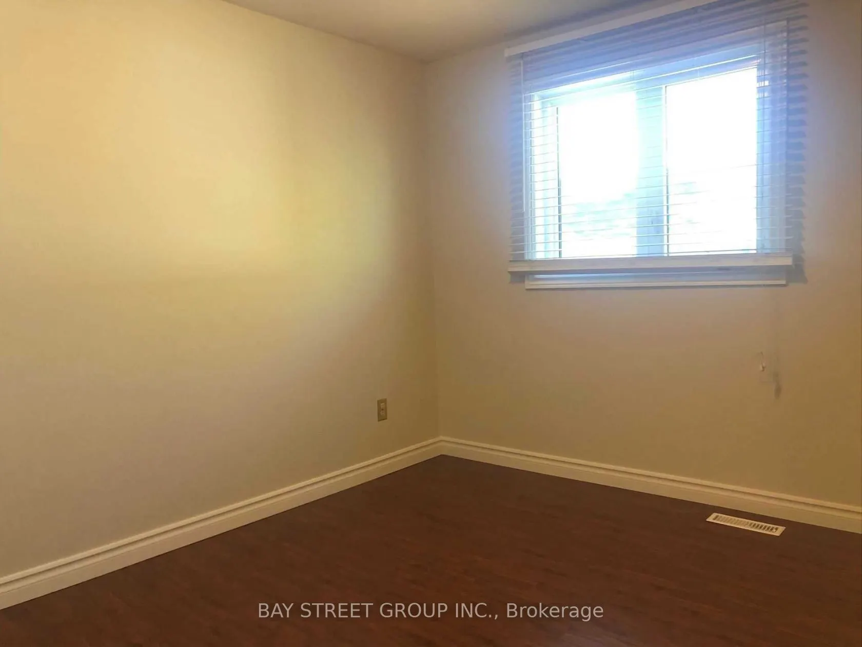 641 Eaglemount Crescent, #Upper