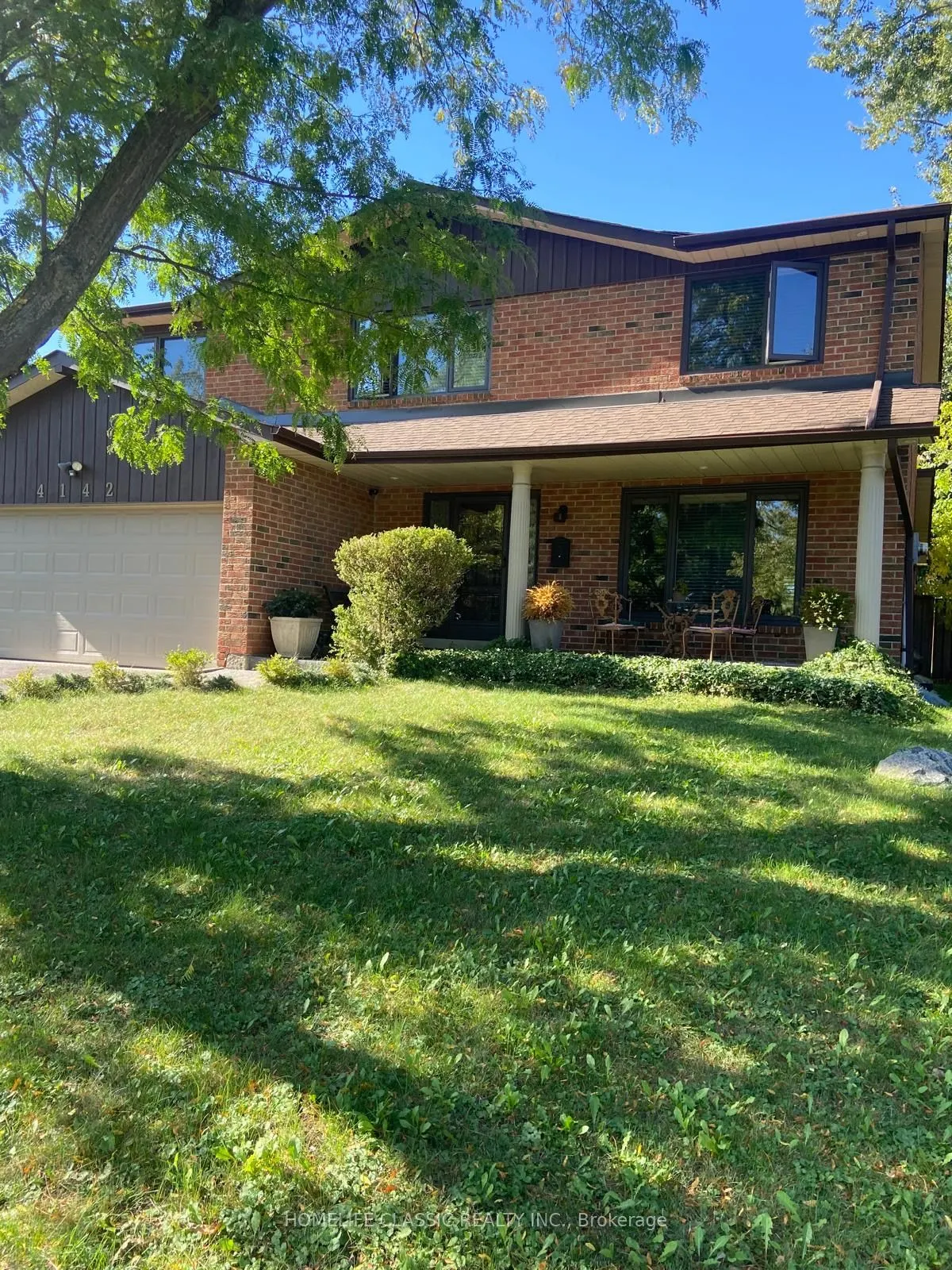4142 Fieldgate Dr W Drive E