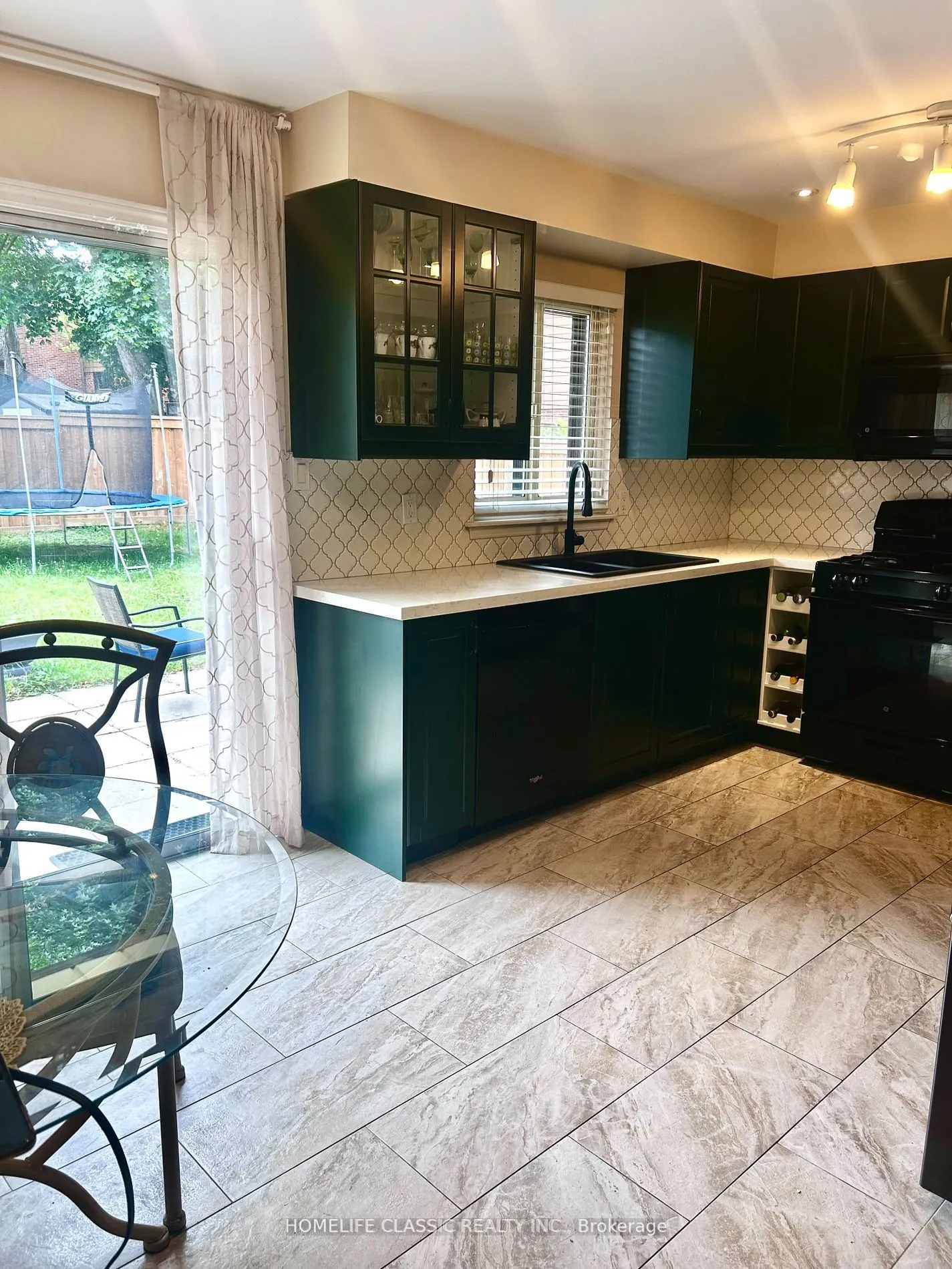 4142 Fieldgate Dr W Drive E
