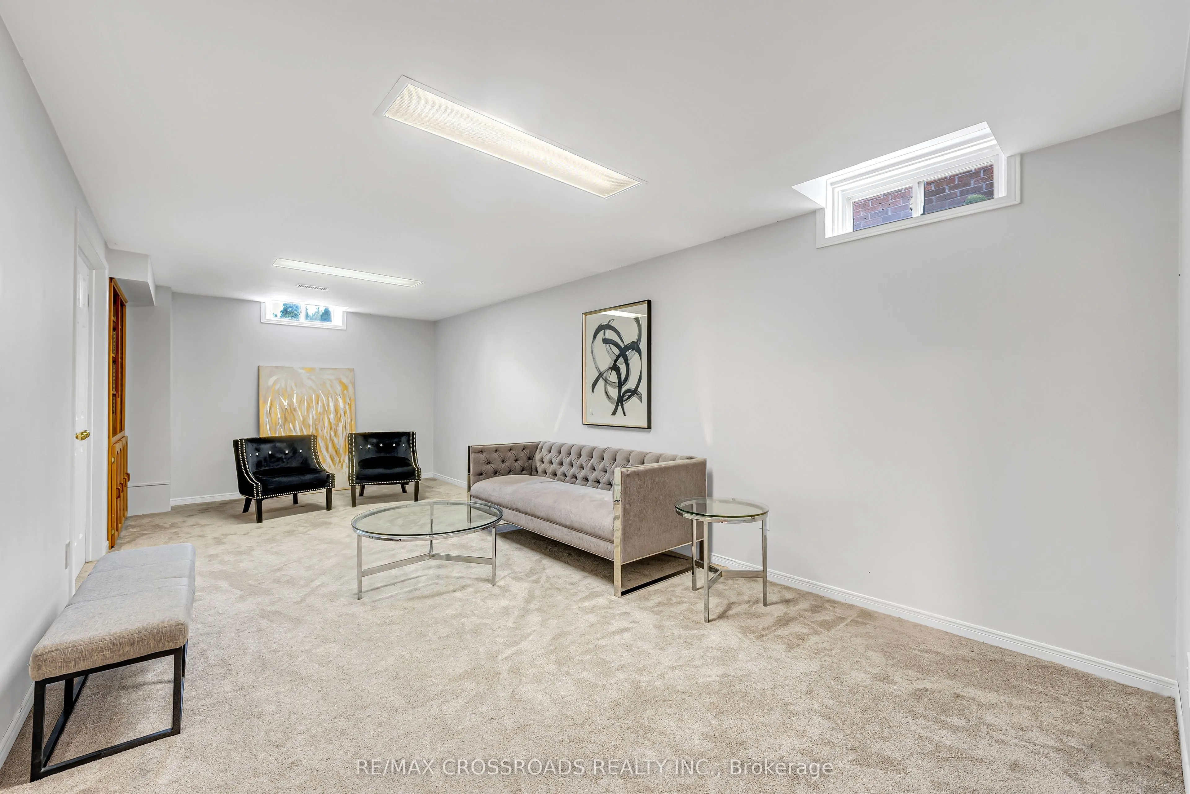 75 Barr Crescent