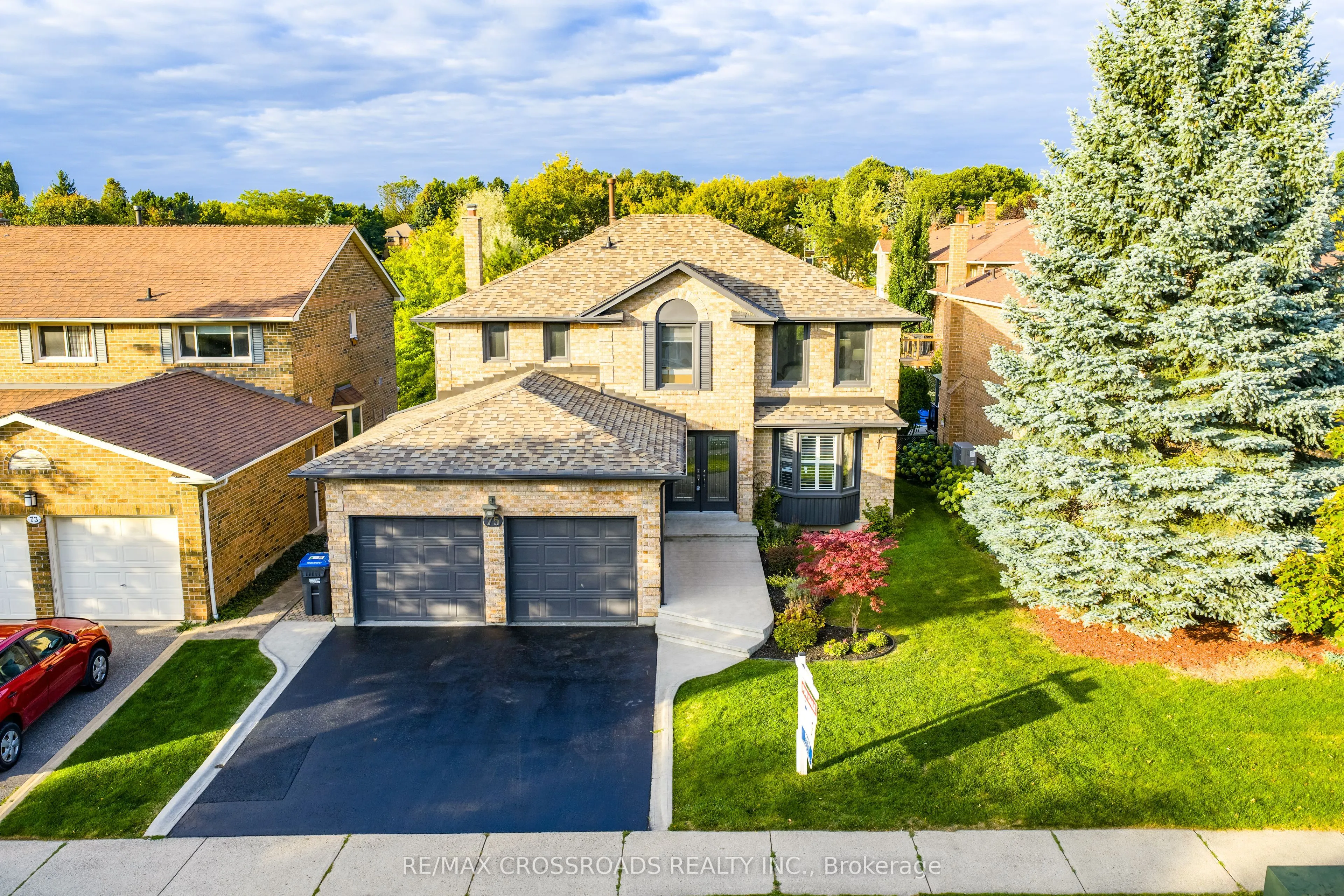 75 Barr Crescent