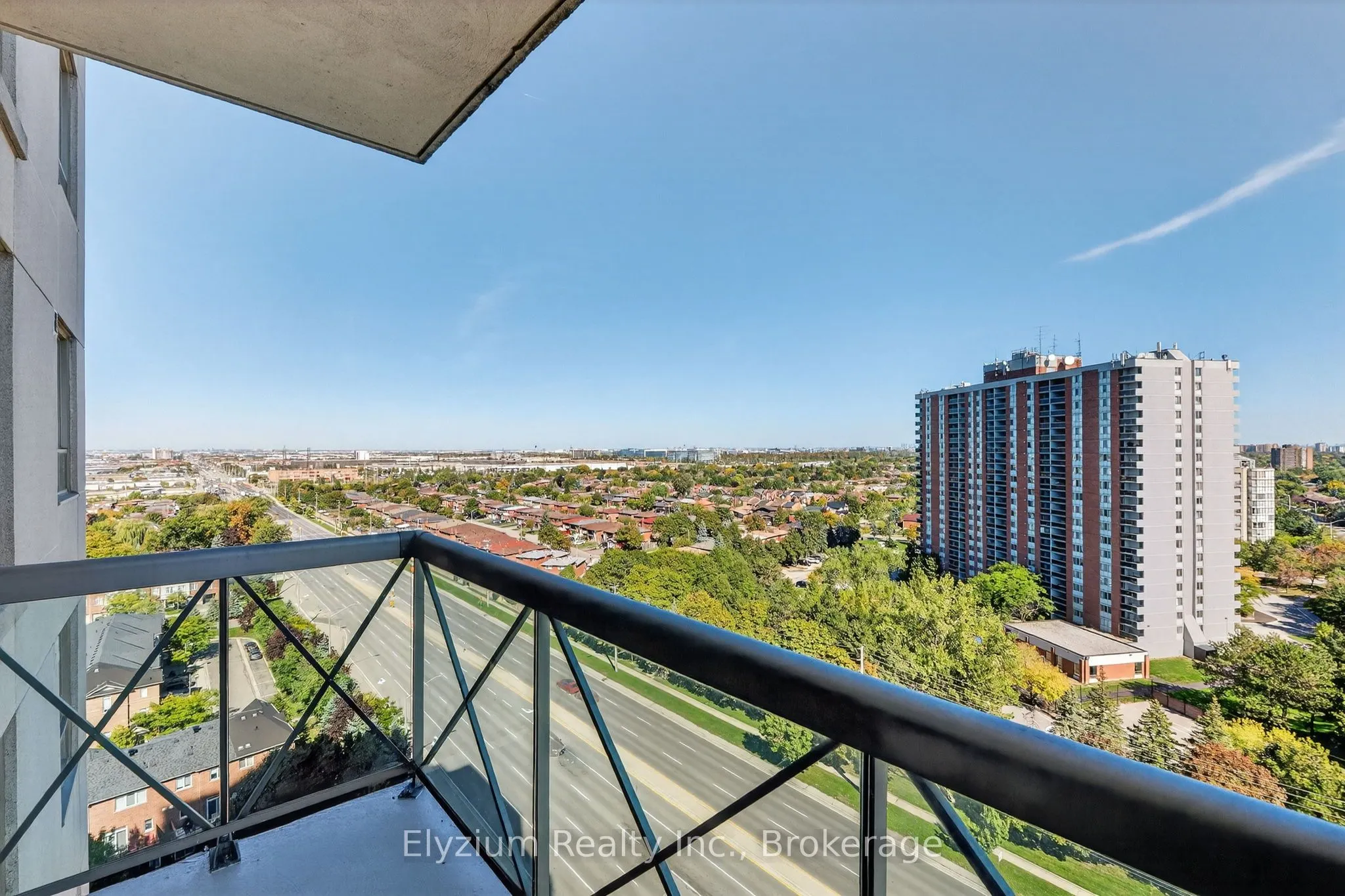 1359 Rathburn Road E, #1504