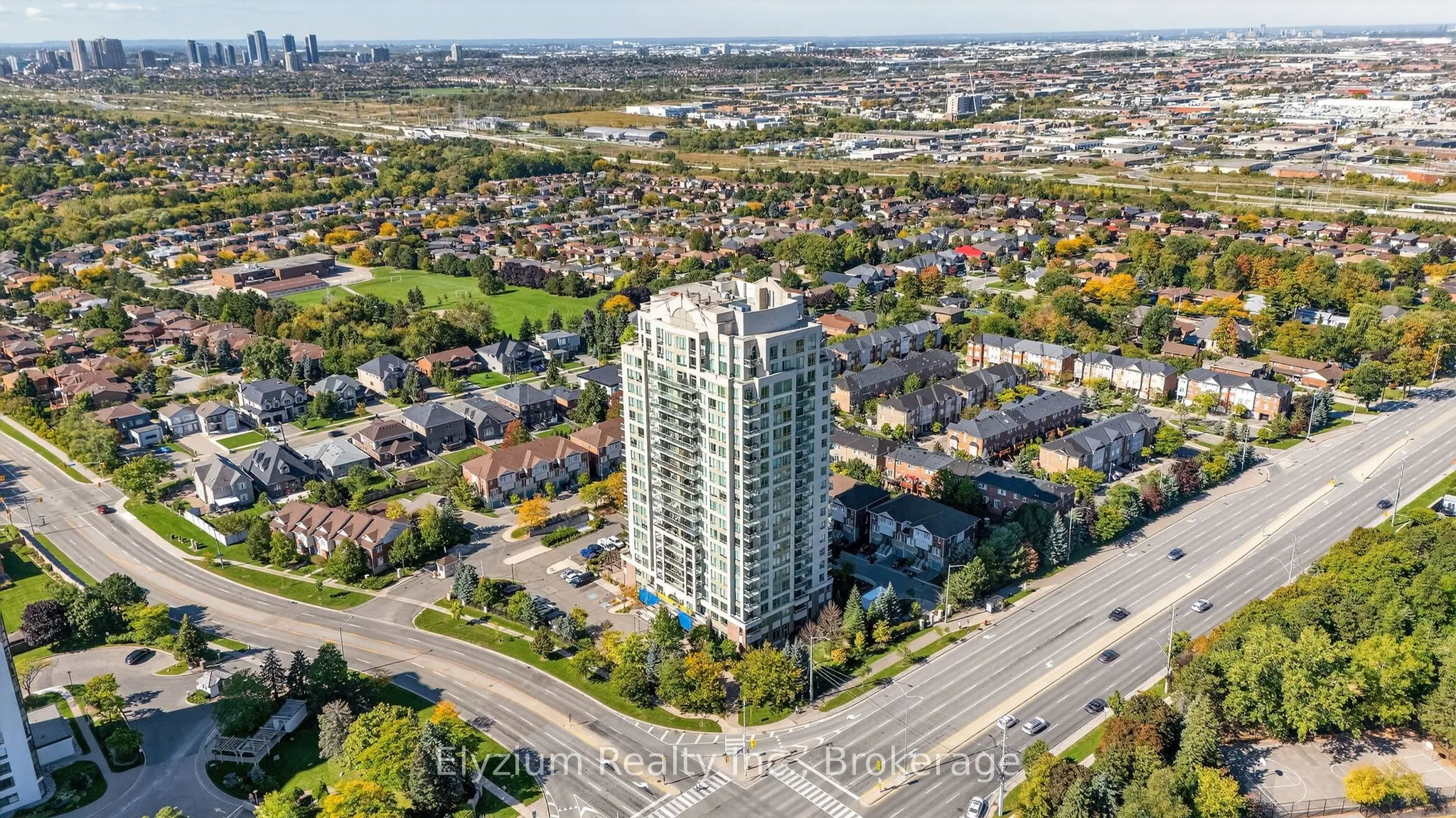 1359 Rathburn Road E, #1504
