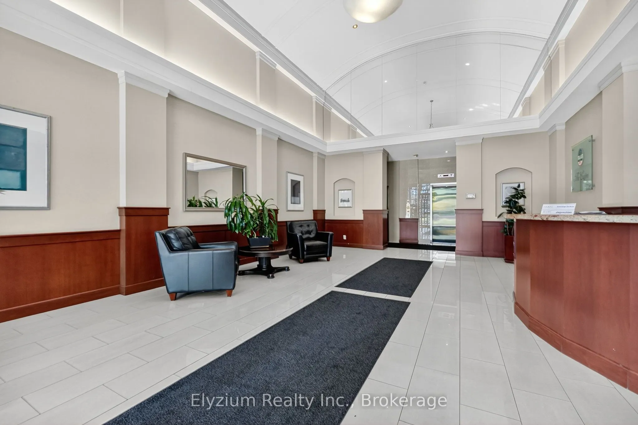 1359 Rathburn Road E, #1504