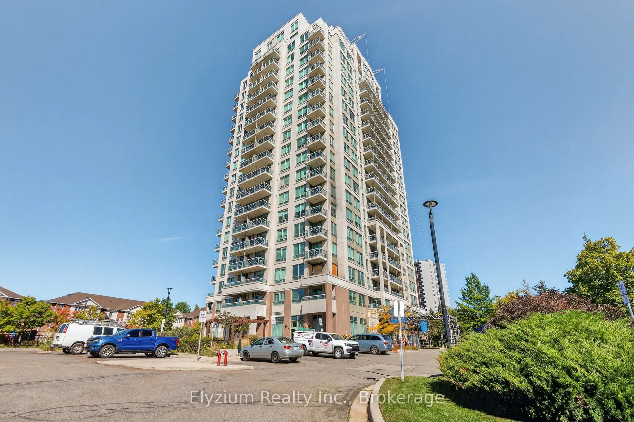 1359 Rathburn Road E, #1504