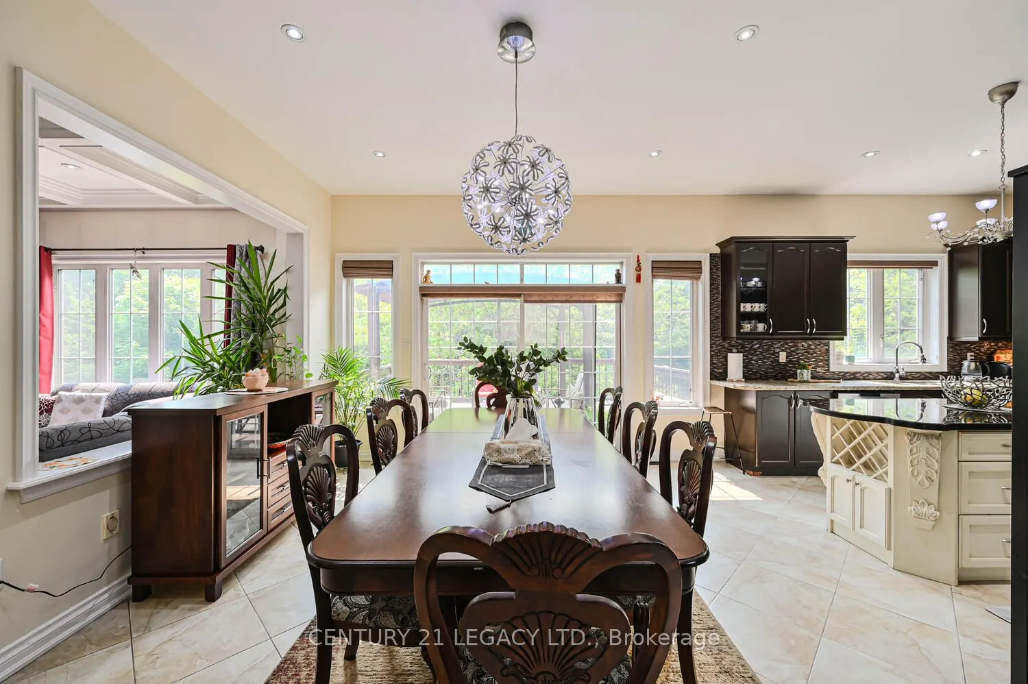 34 Cannington Crescent