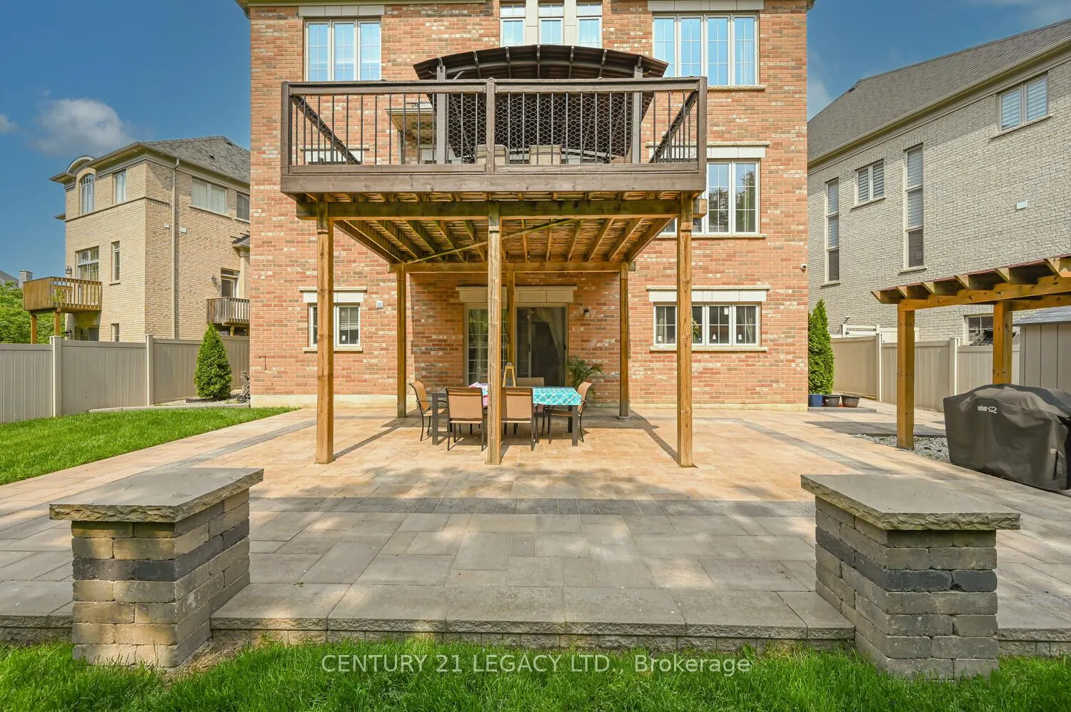 34 Cannington Crescent