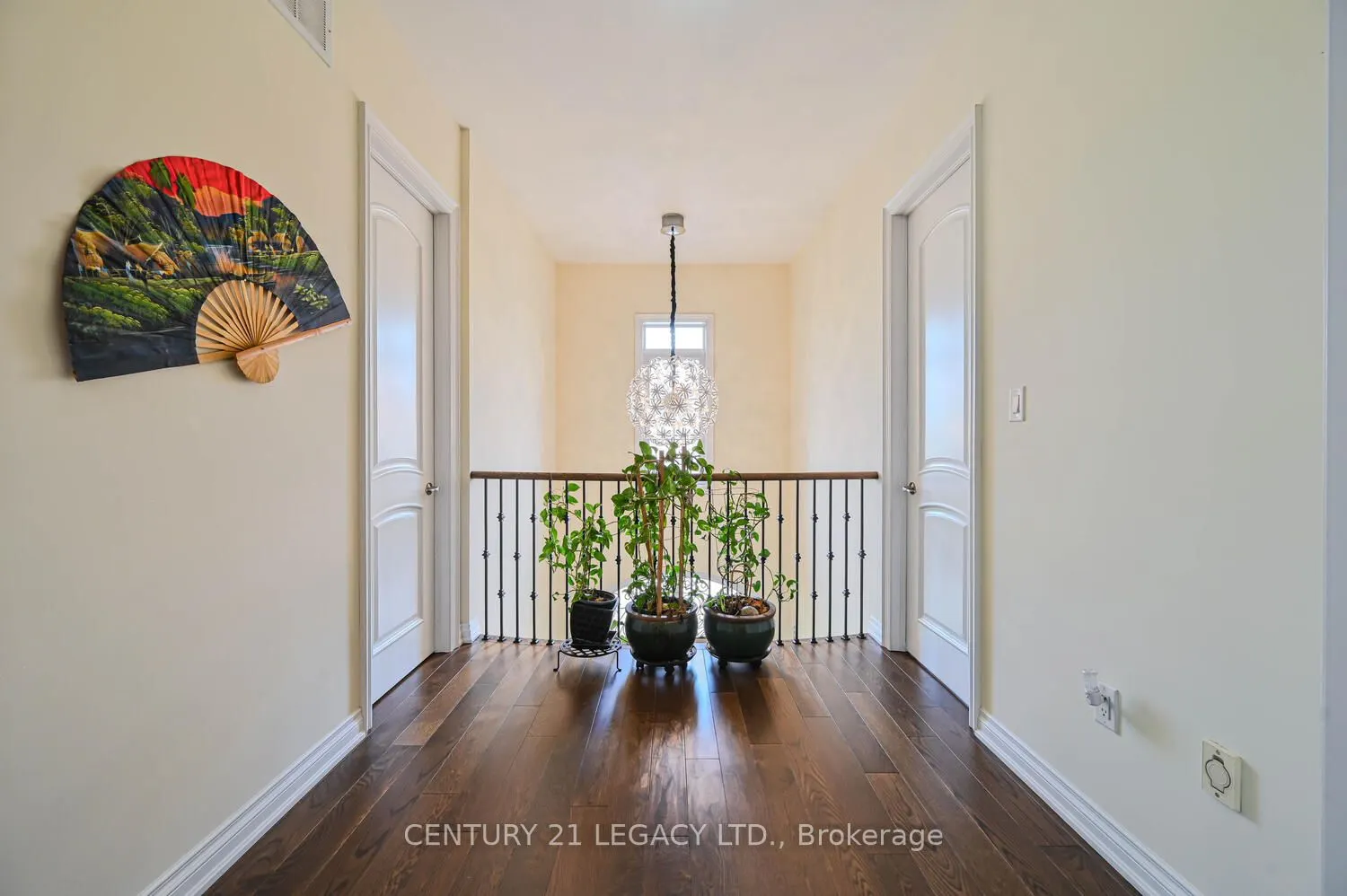 34 Cannington Crescent