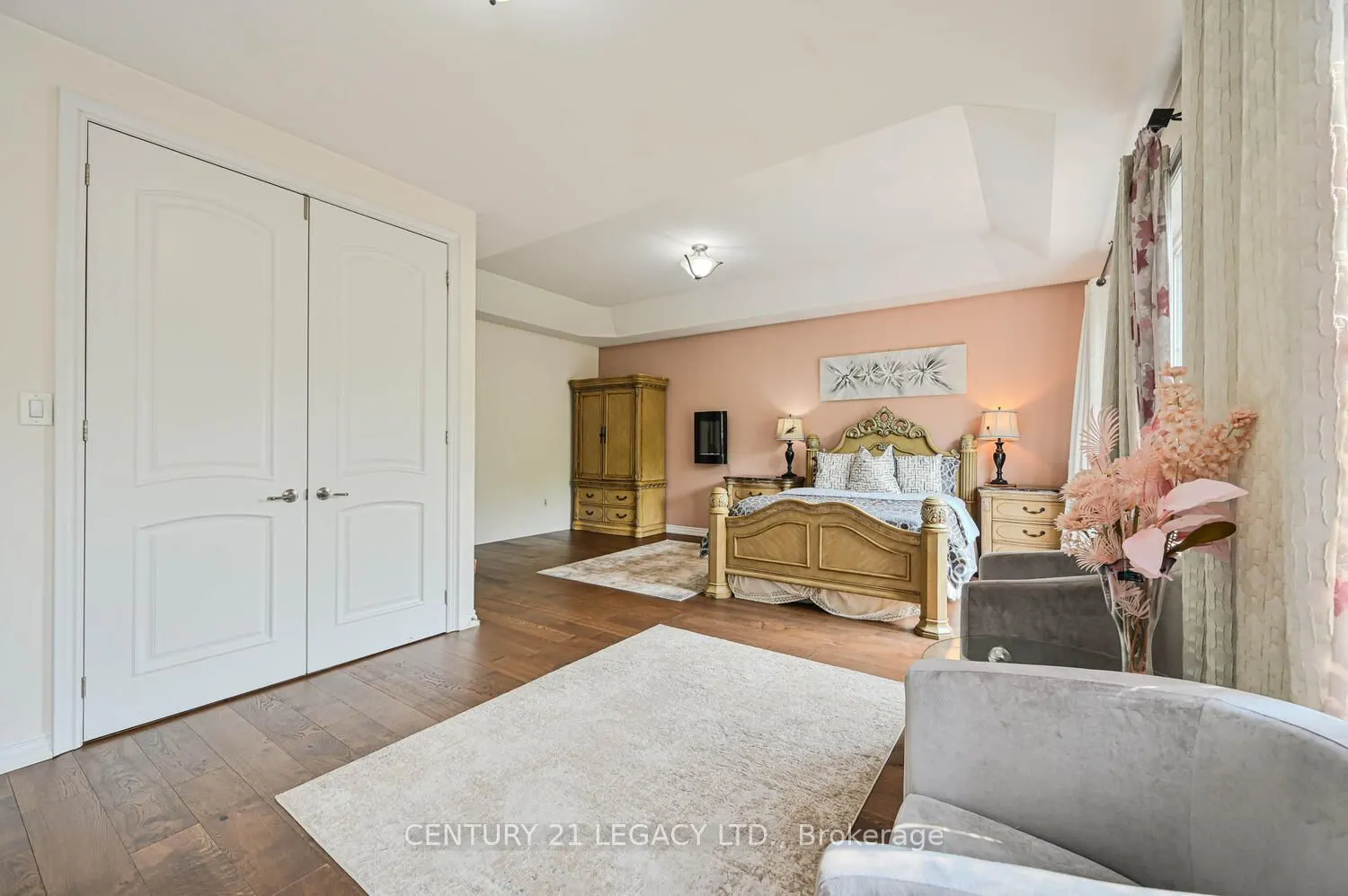 34 Cannington Crescent