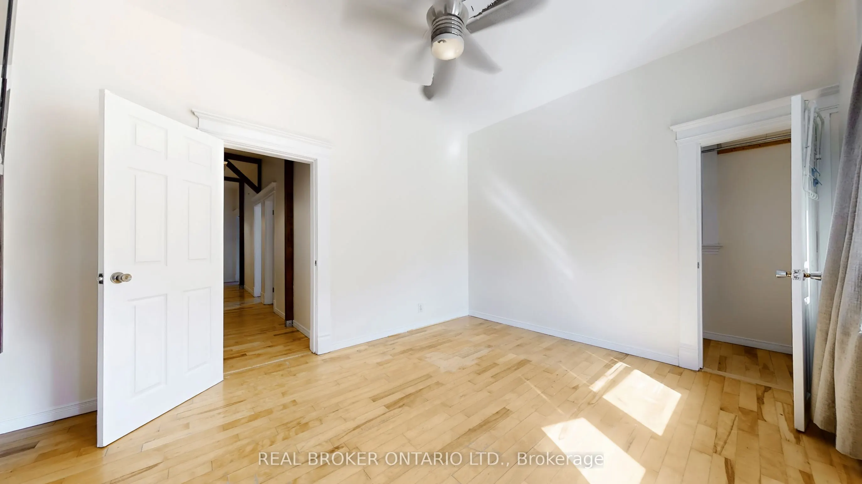 1016 Bloor Street W, #Upper