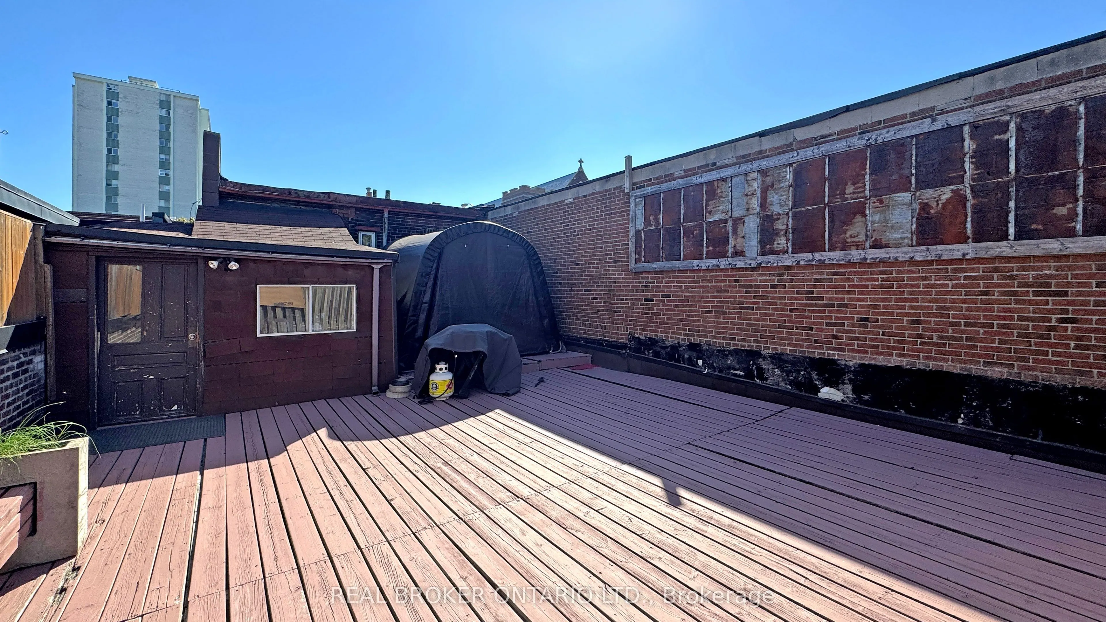 1016 Bloor Street W, #Upper