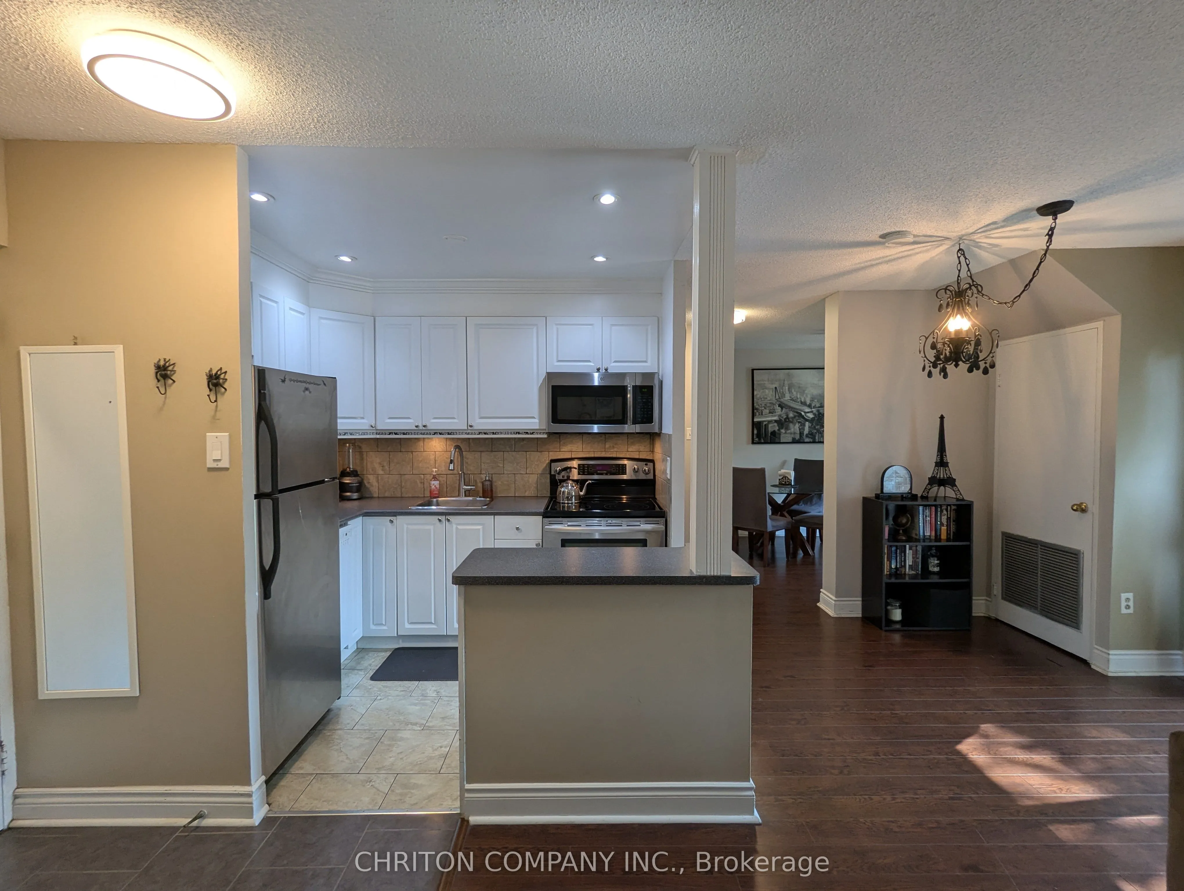 2001 Bonnymede Drive, #122