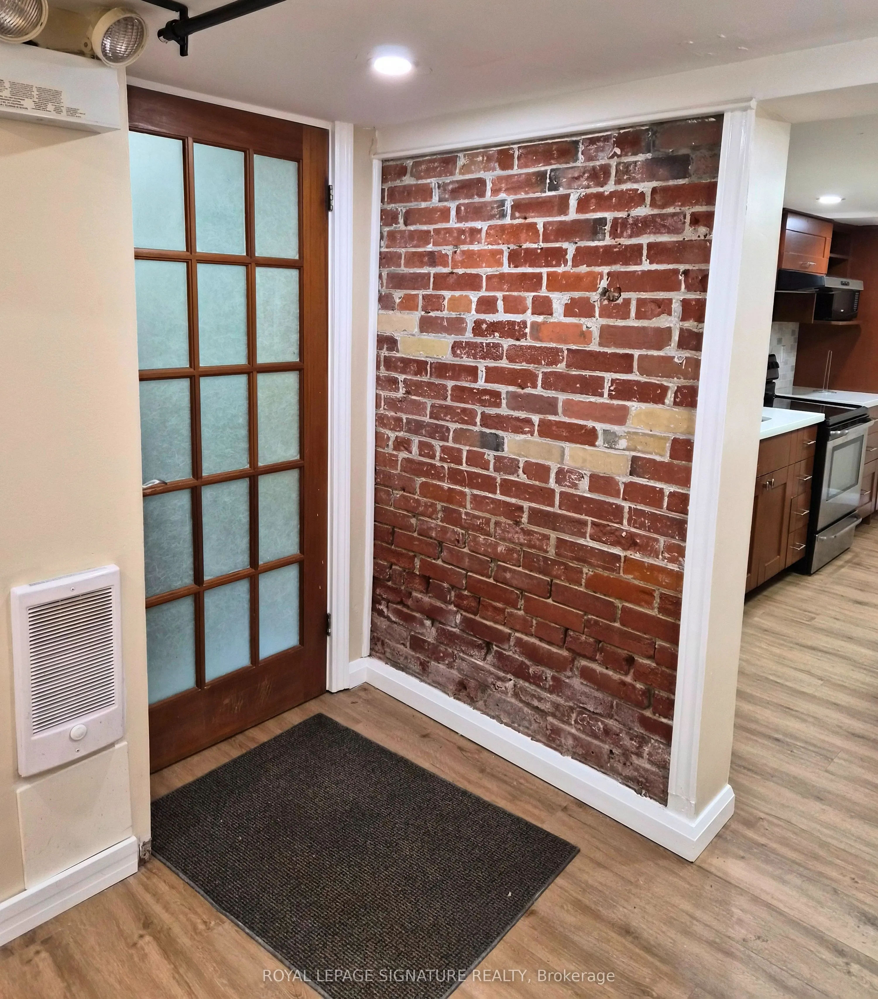 1 Maynard Avenue, #2