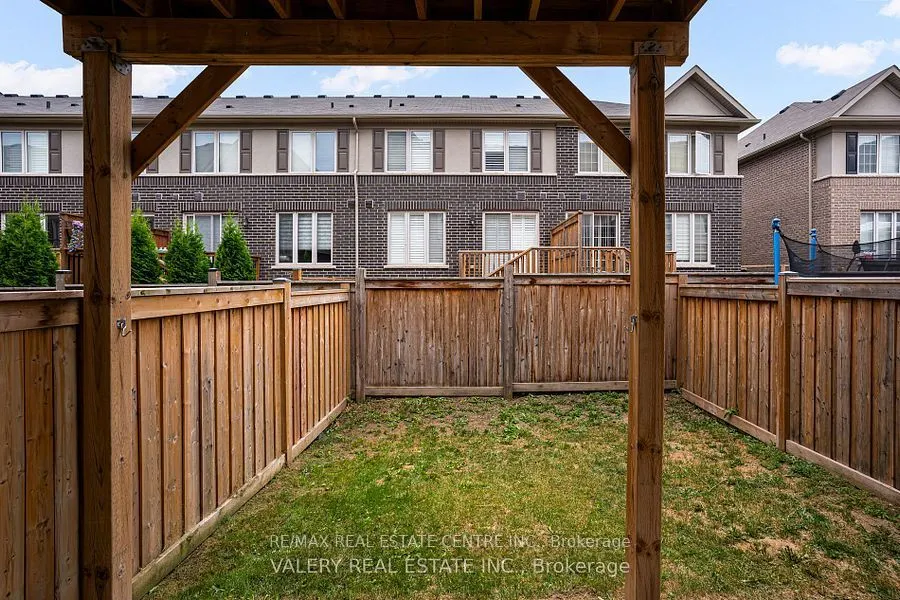389 Hardwick common Drive