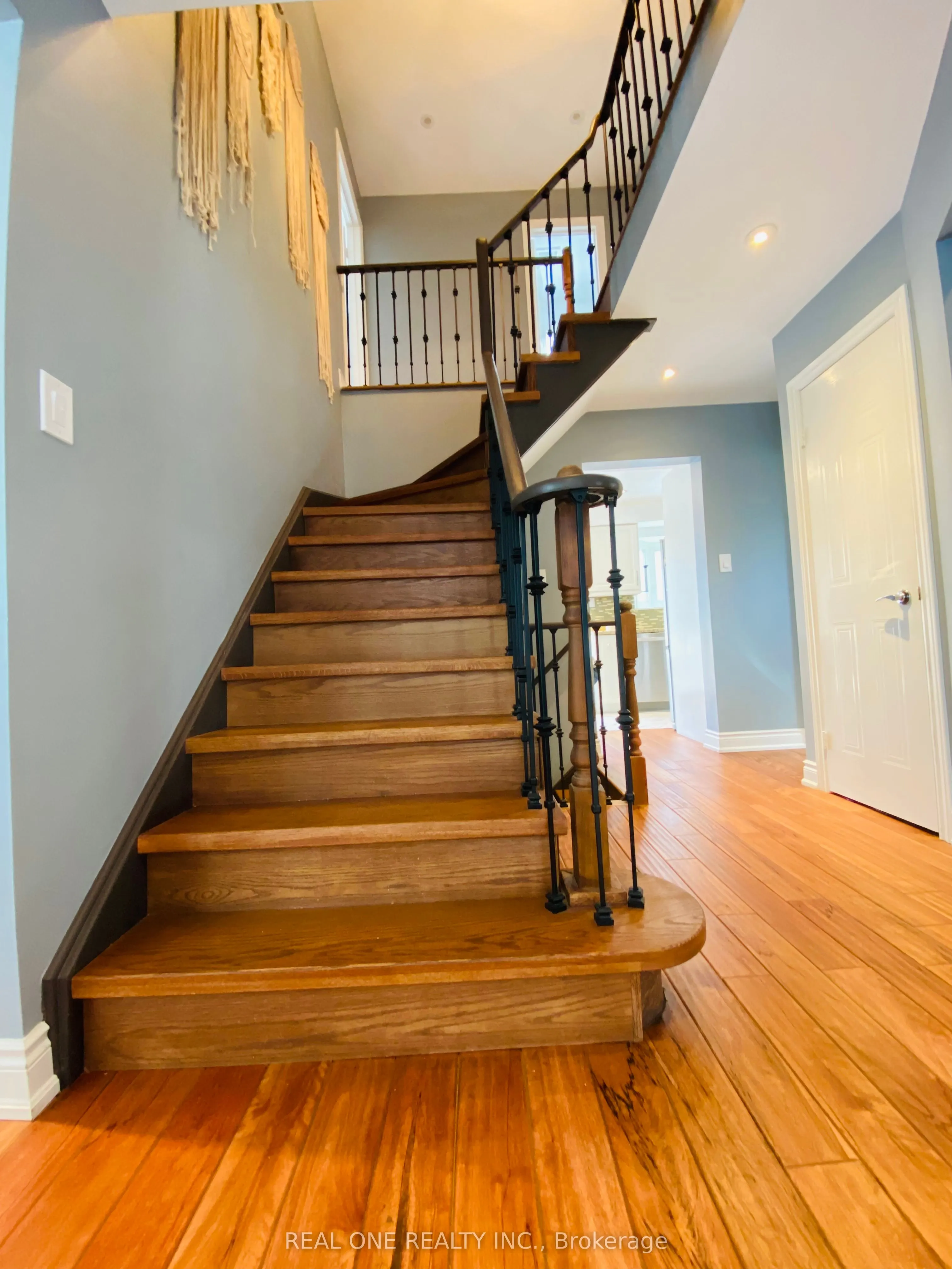 244 Romain Crescent
