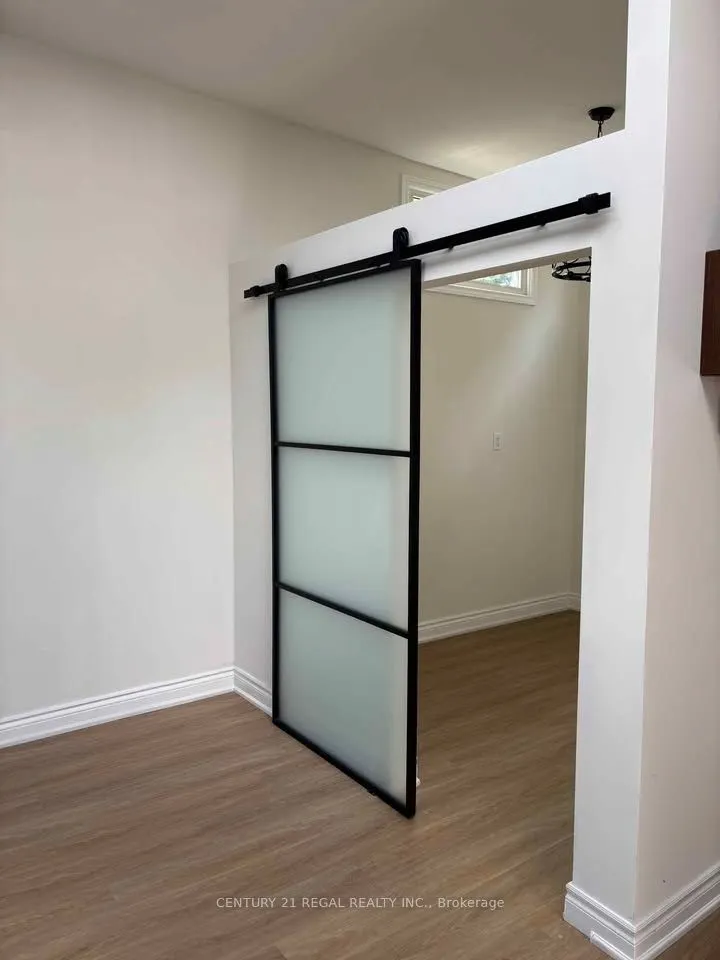 187 Fern Avenue, ##5