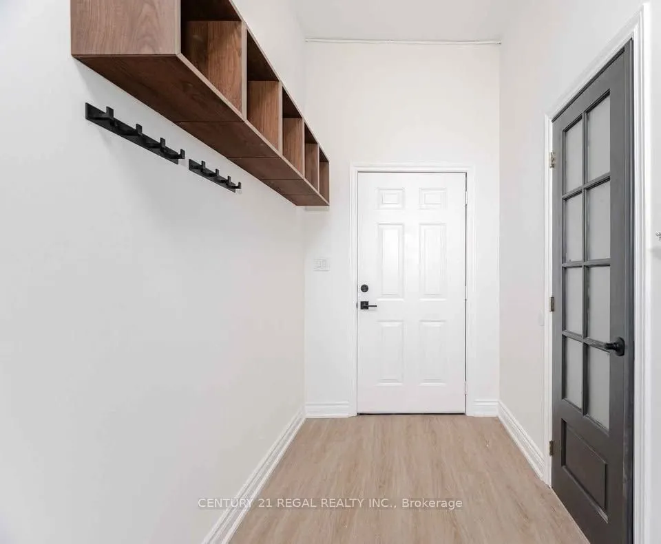 187 Fern Avenue, ##5