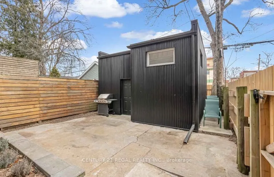 187 Fern Avenue, ##5