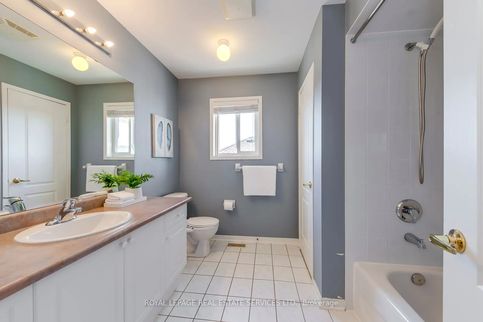 3662 Jorie Crescent