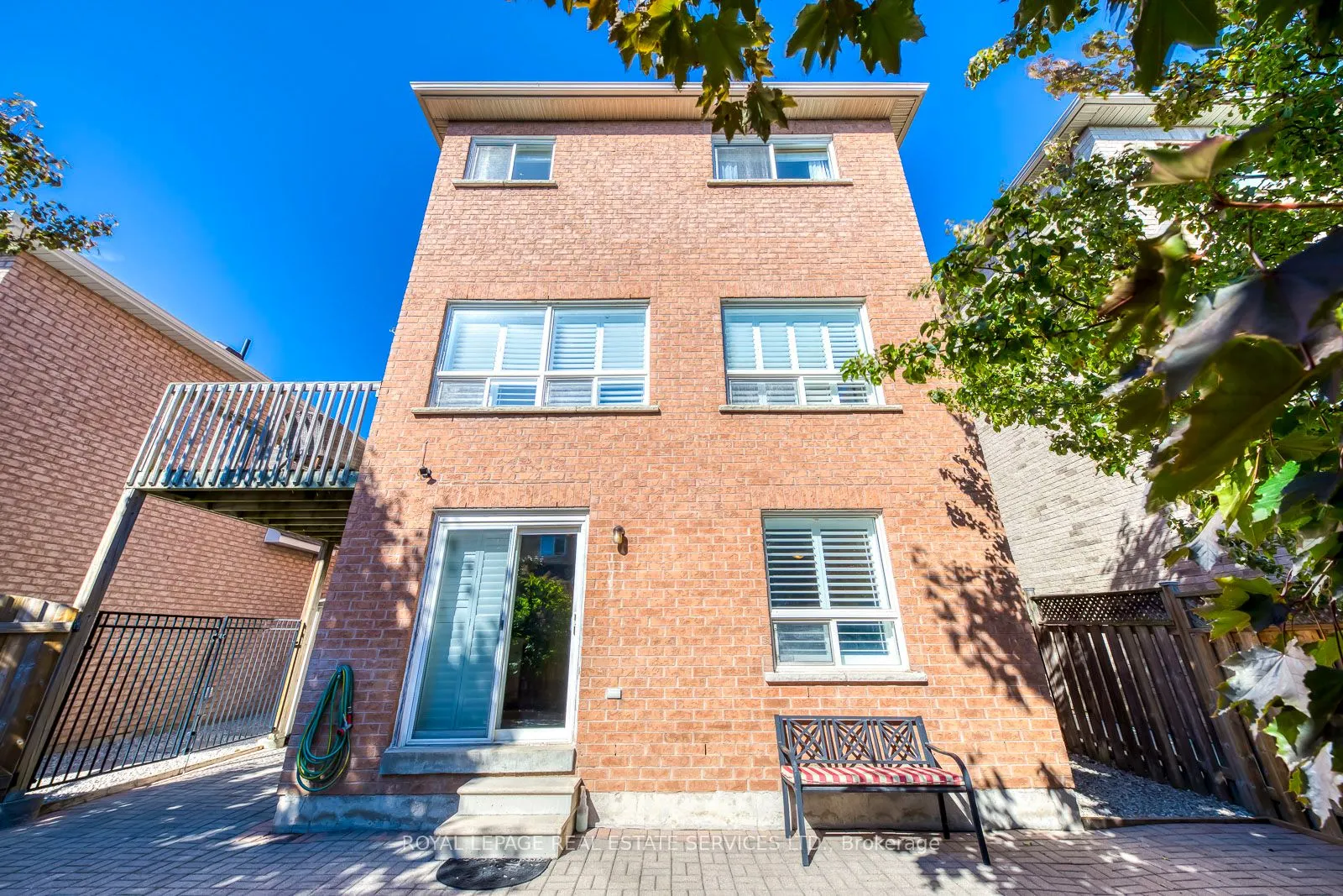 3662 Jorie Crescent