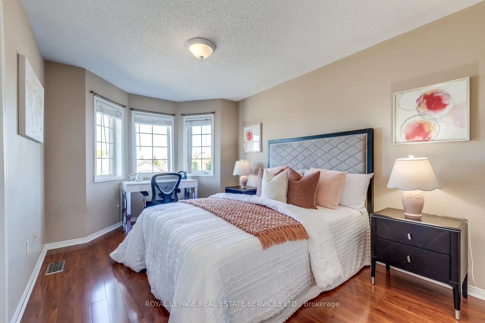 3662 Jorie Crescent