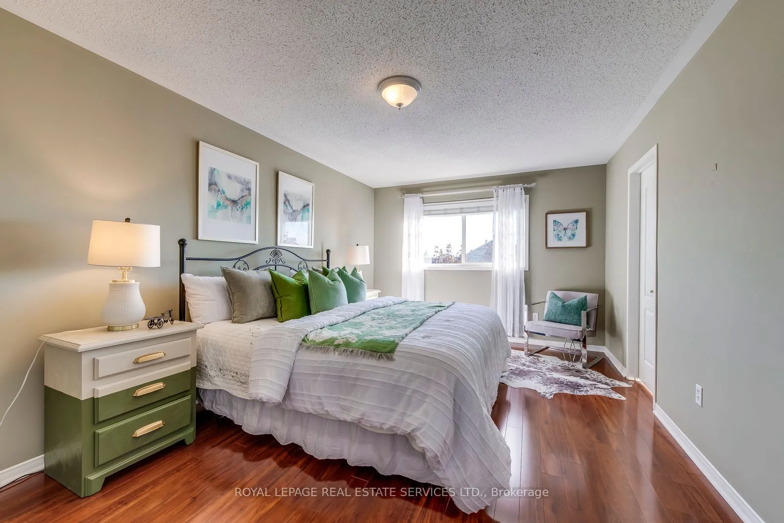 3662 Jorie Crescent