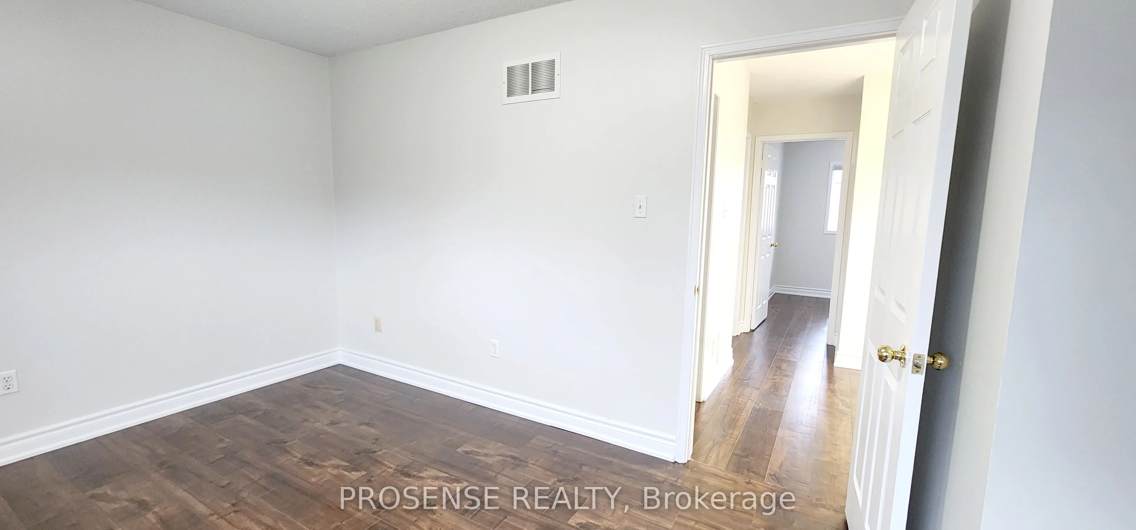 44 Carrie Crescent E