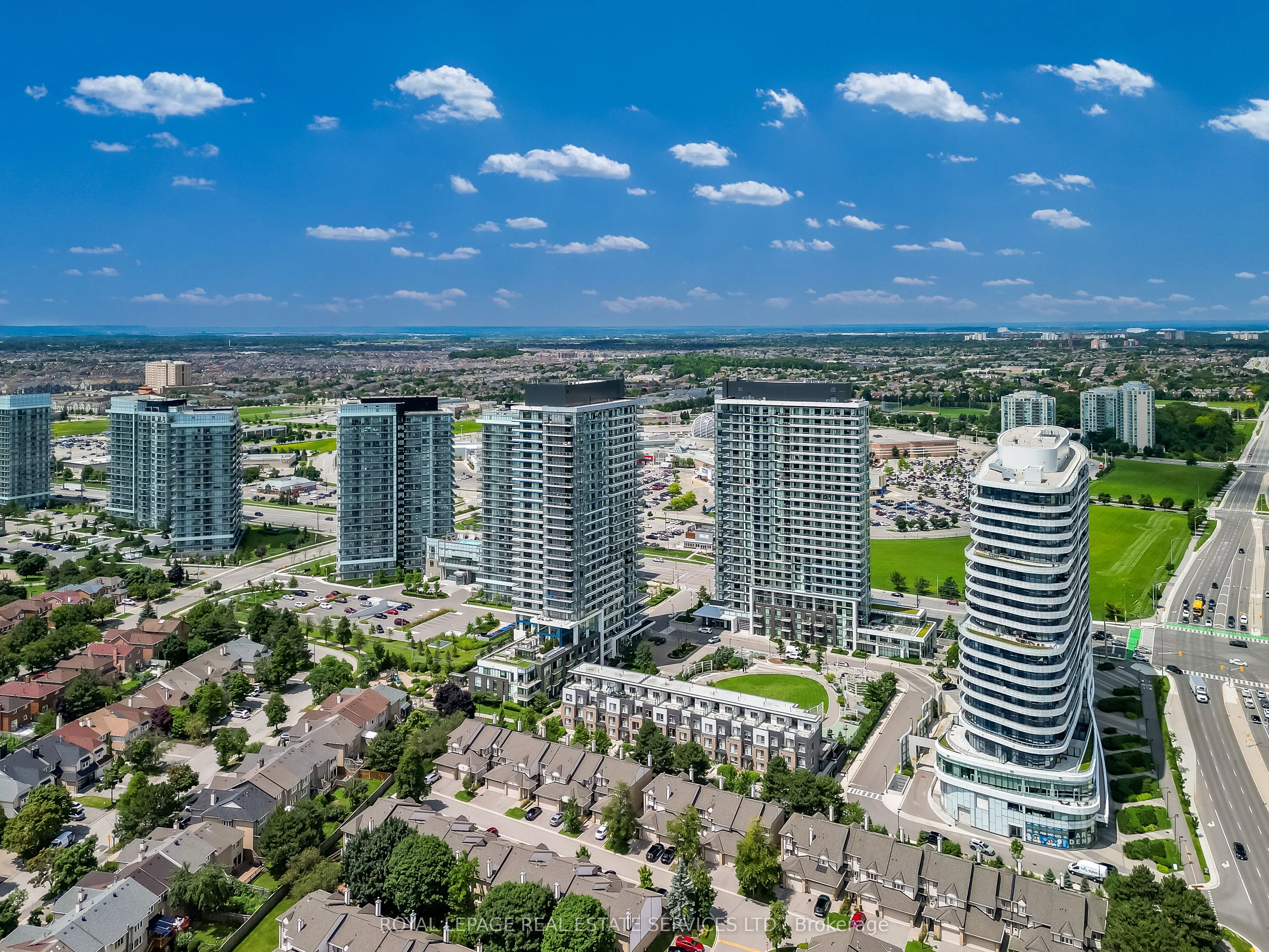 2560 Eglinton Avenue W, #1507