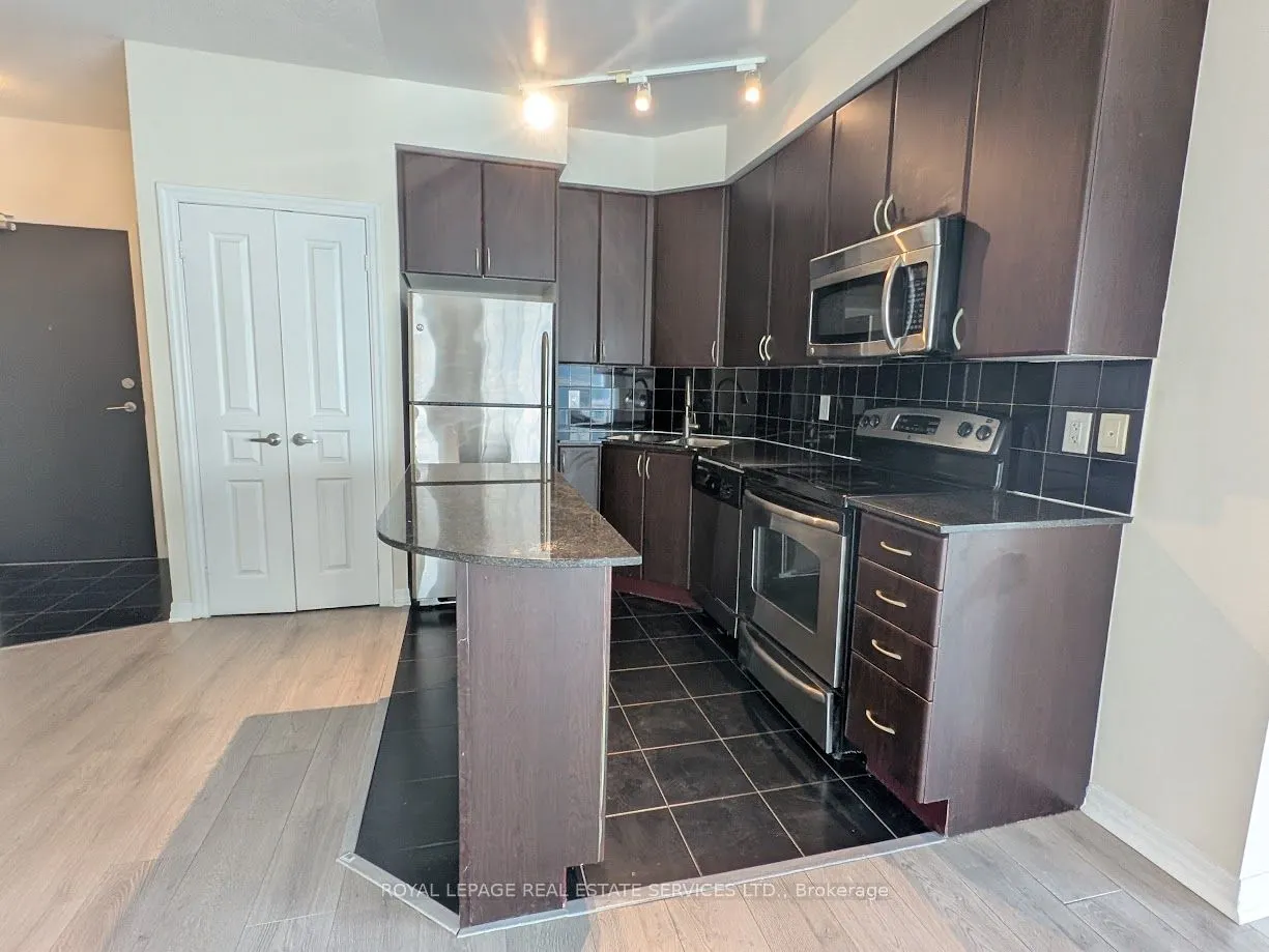 225 Webb Drive, #1008