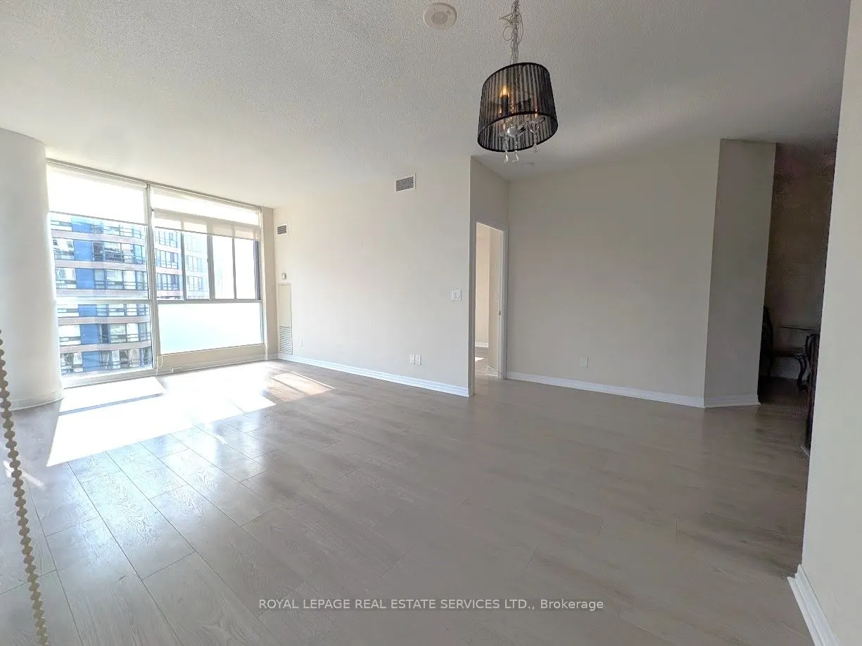 225 Webb Drive, #1008