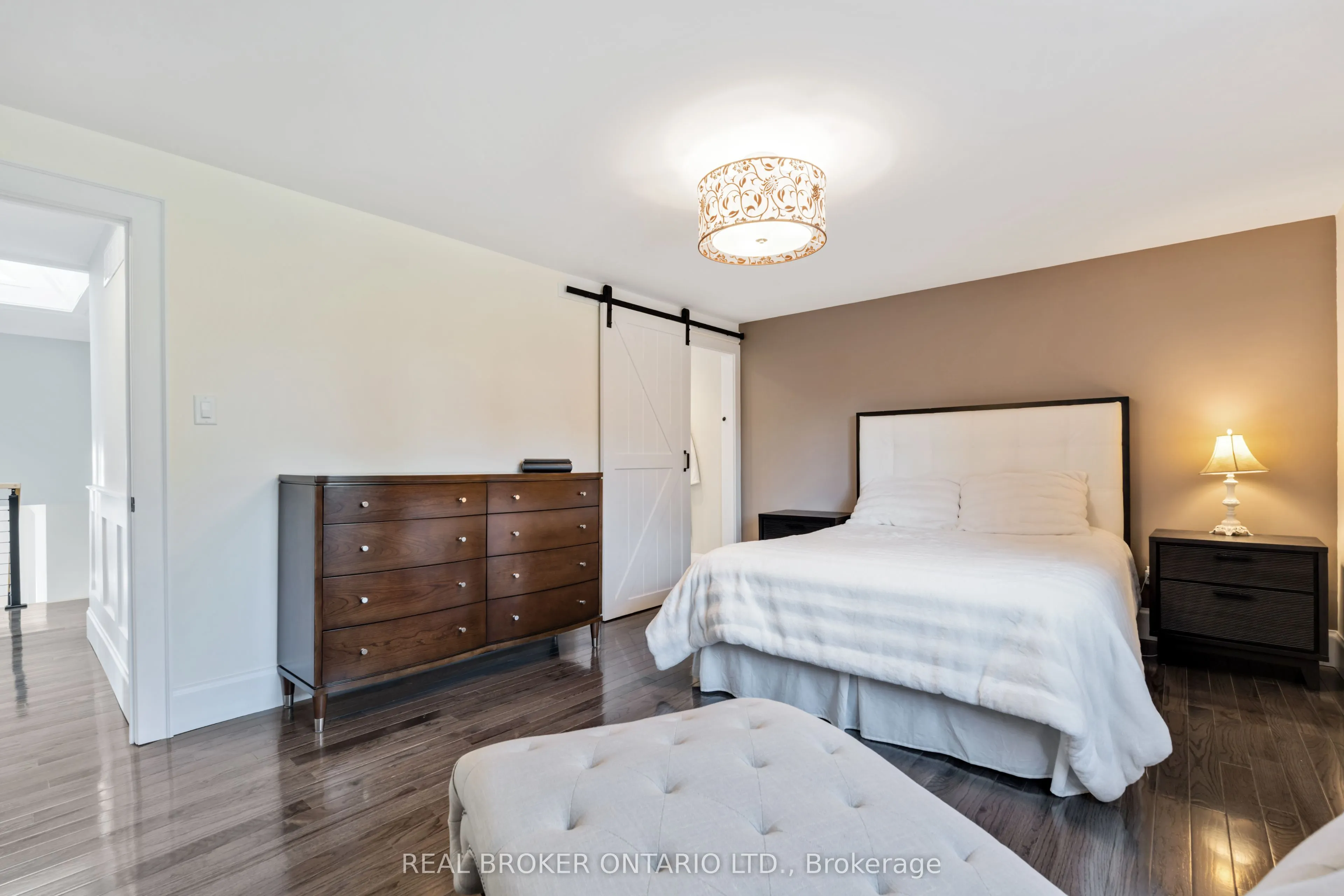13 Pine Tree Crescent