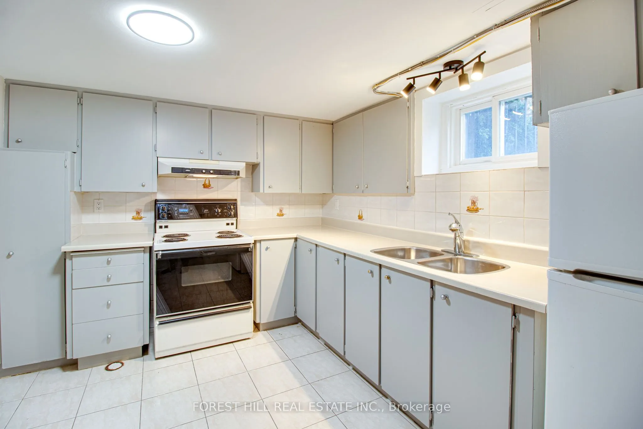 57 Exbury Road, #Bsmt