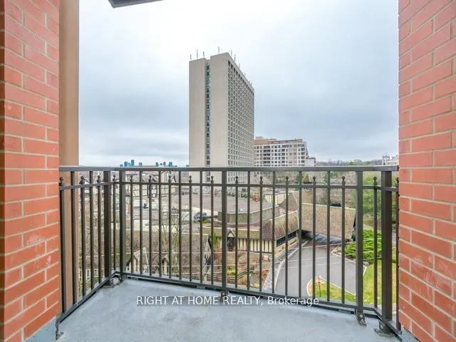 30 Old Mill Road N, #612