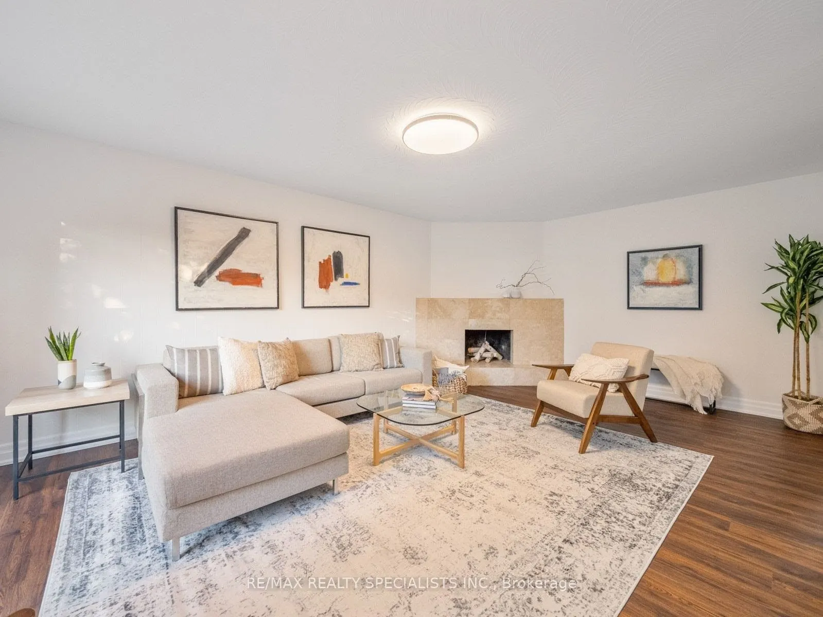 761 Duchess Drive