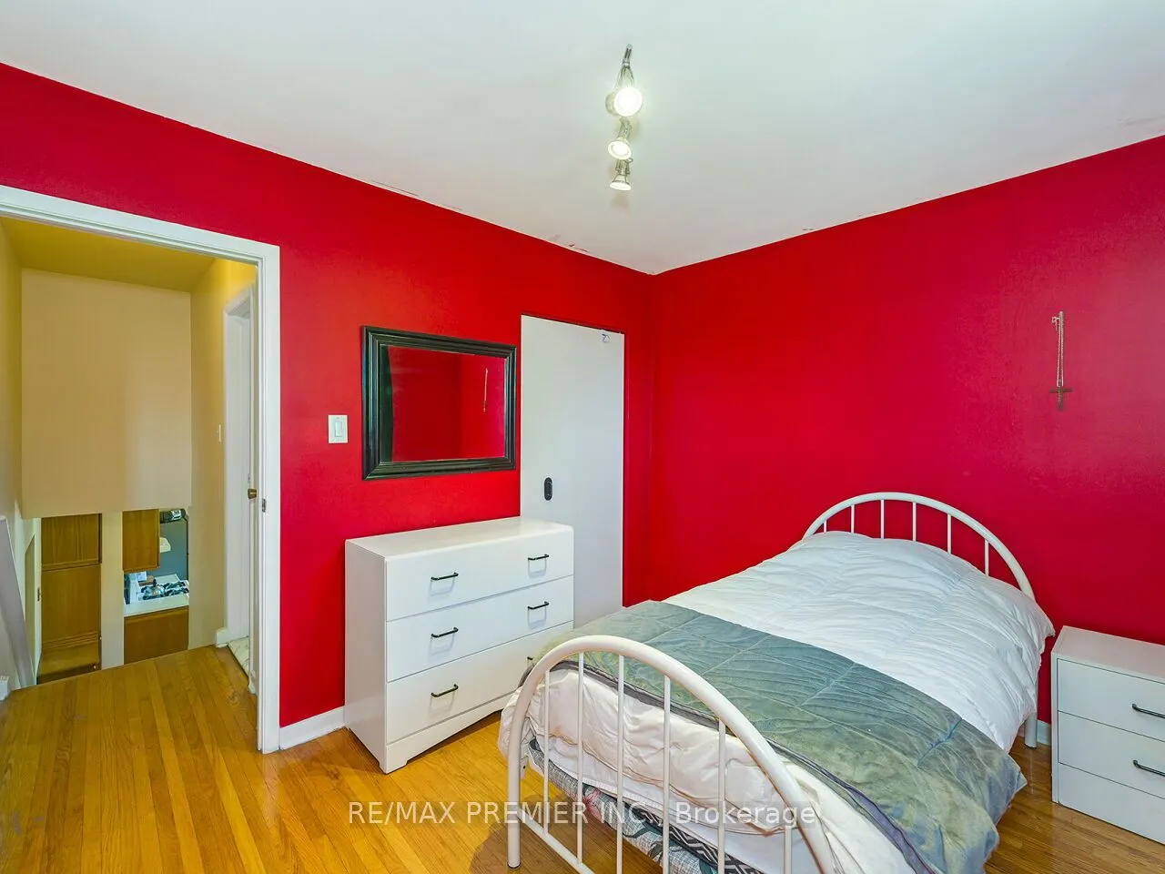 55 Plunkett Road