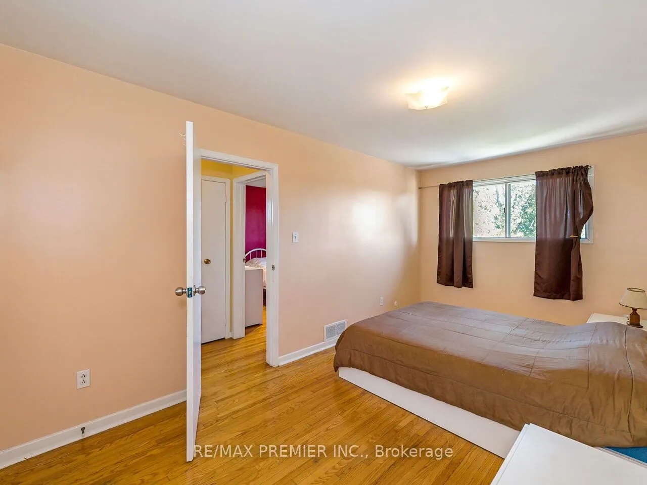 55 Plunkett Road