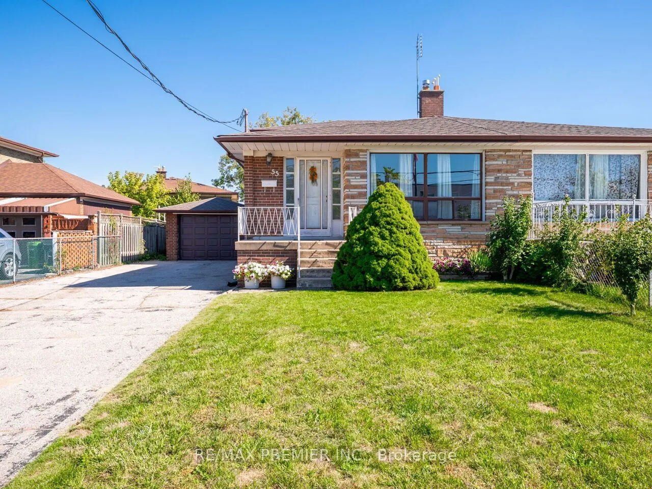 55 Plunkett Road
