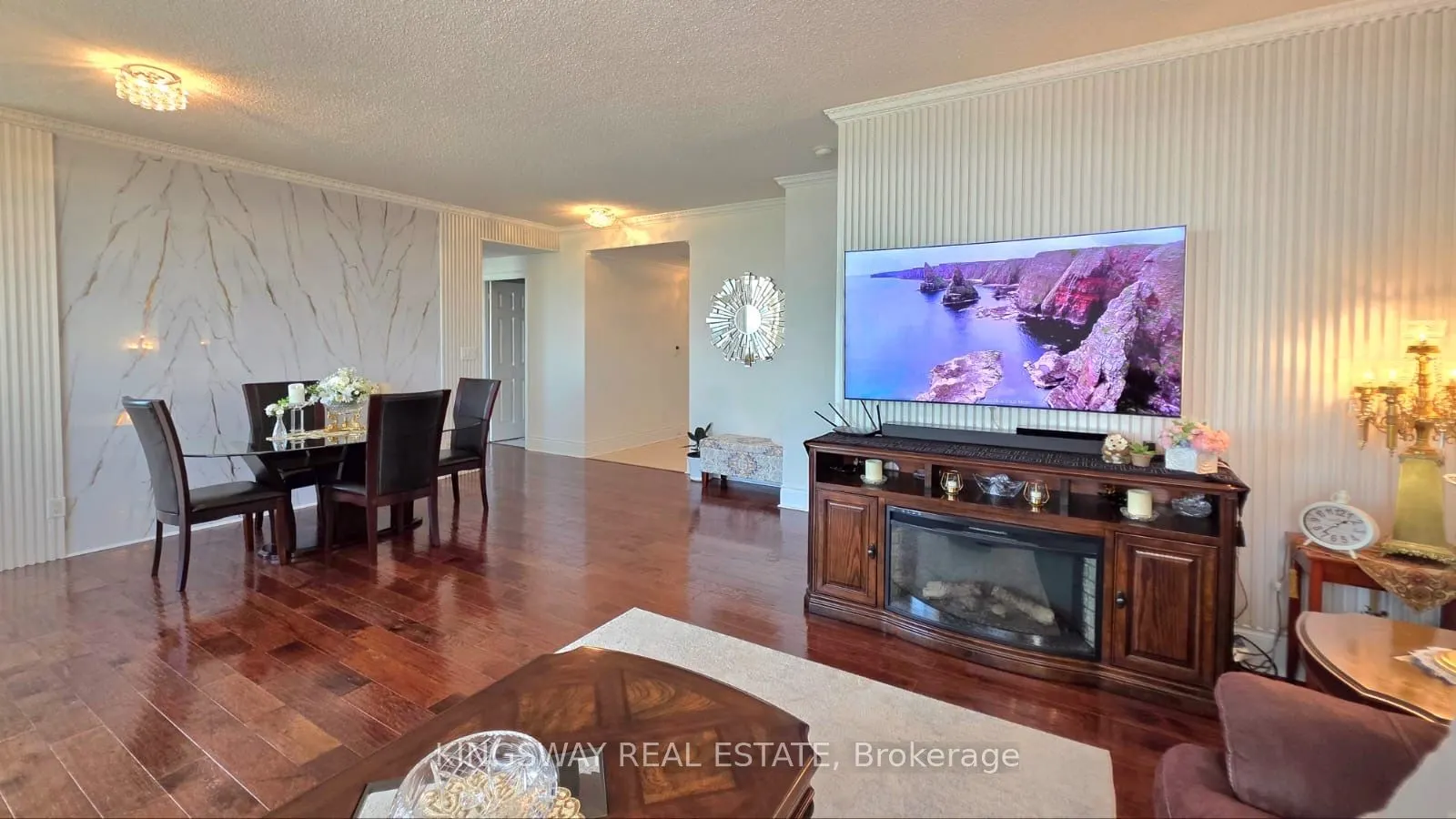 3880 Duke Of York Boulevard, #3009