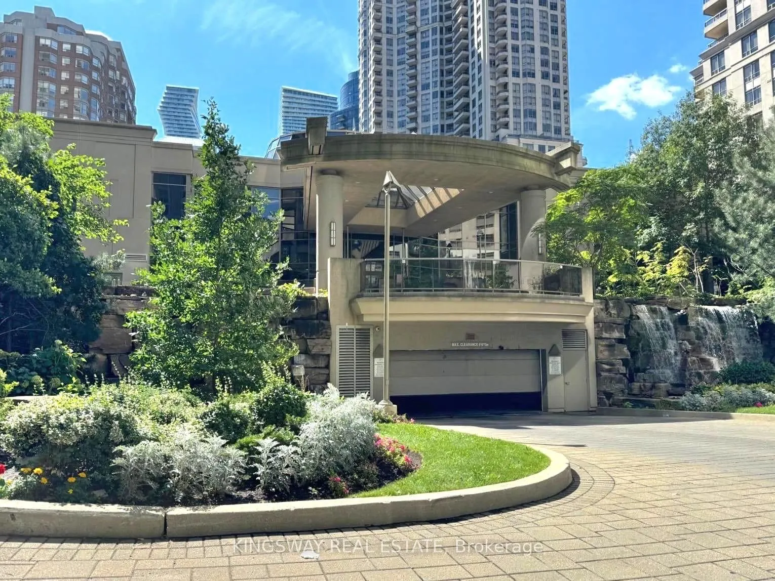 3880 Duke Of York Boulevard, #3009