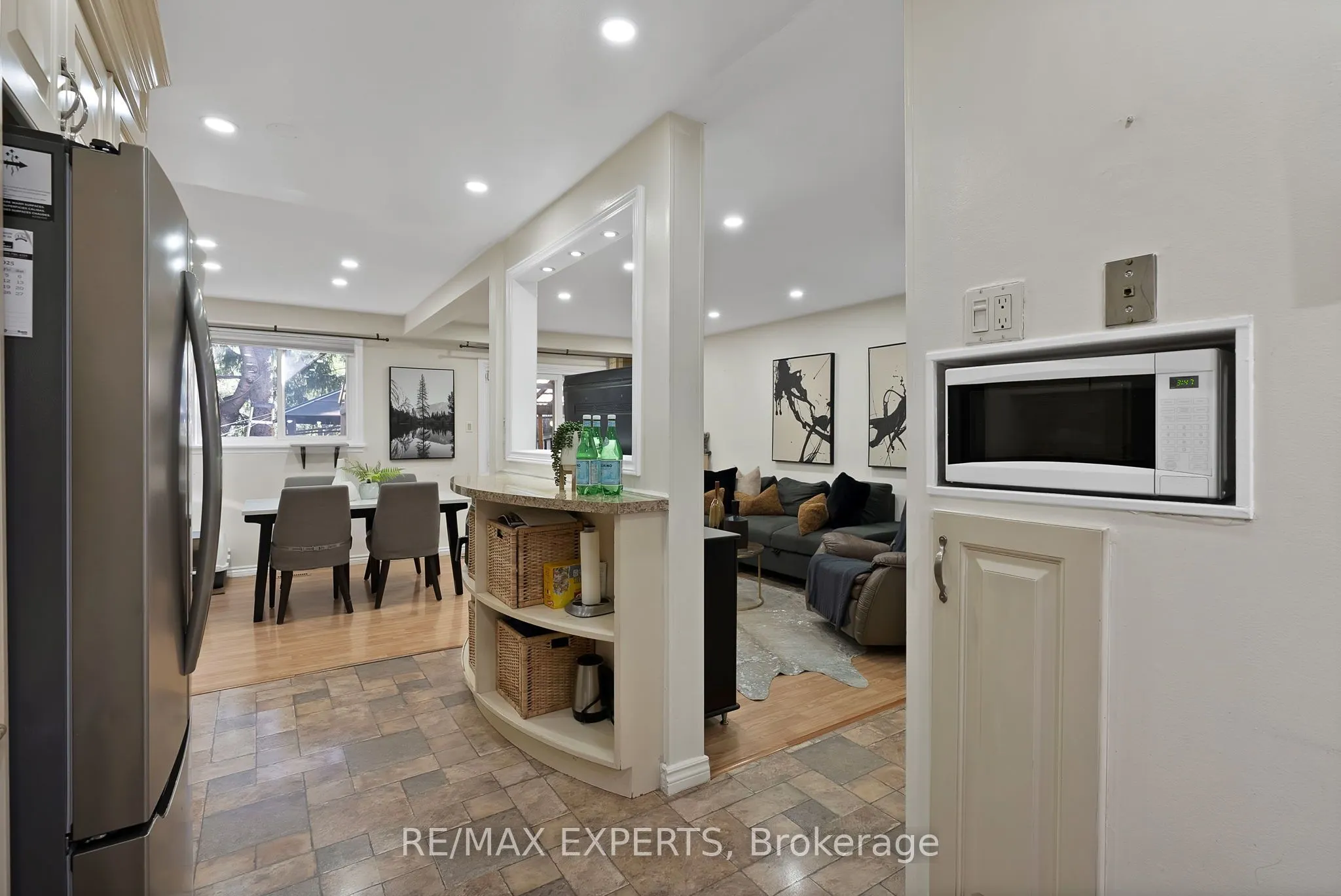 56 San Marino Way, #12