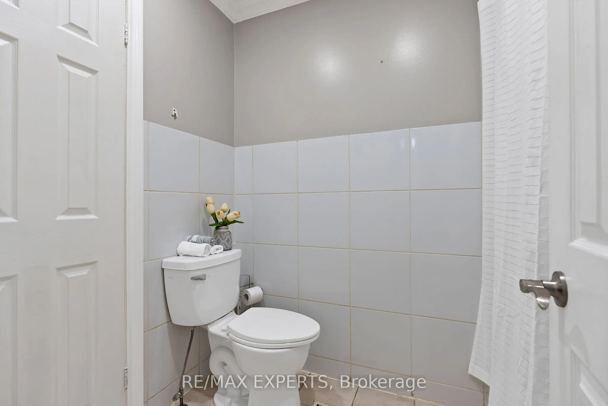 56 San Marino Way, #12