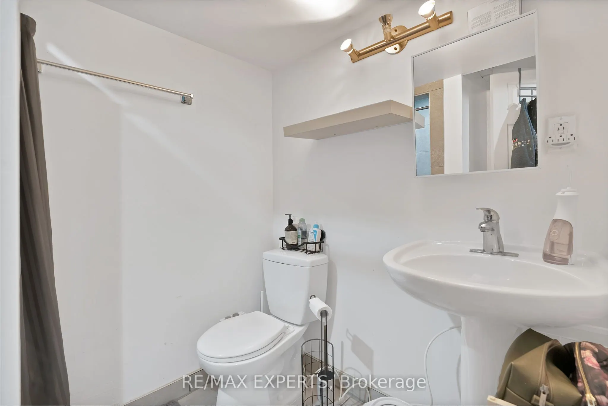 56 San Marino Way, #12