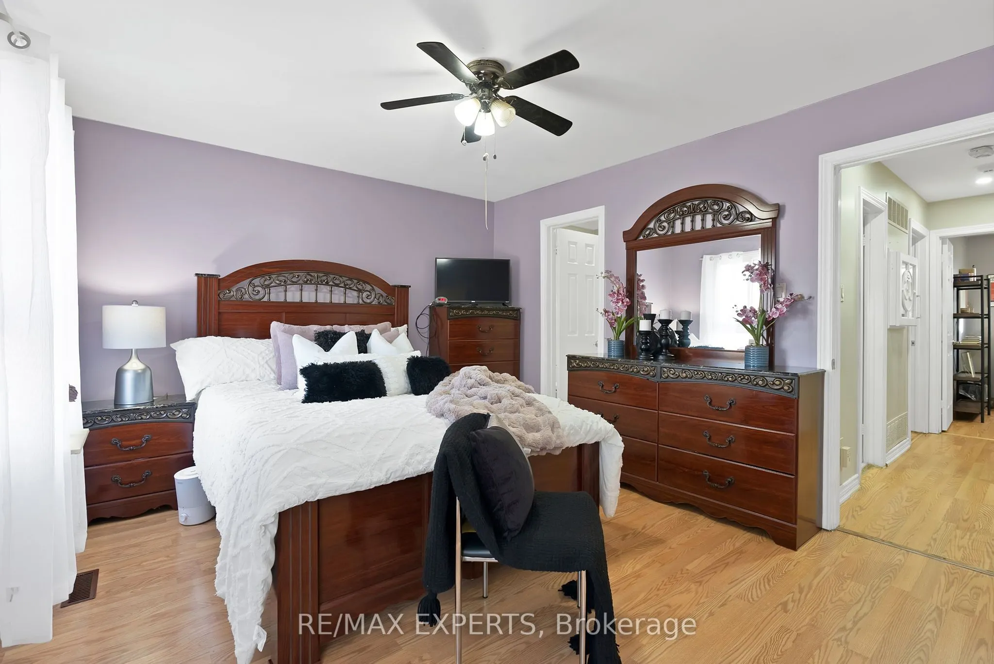 56 San Marino Way, #12