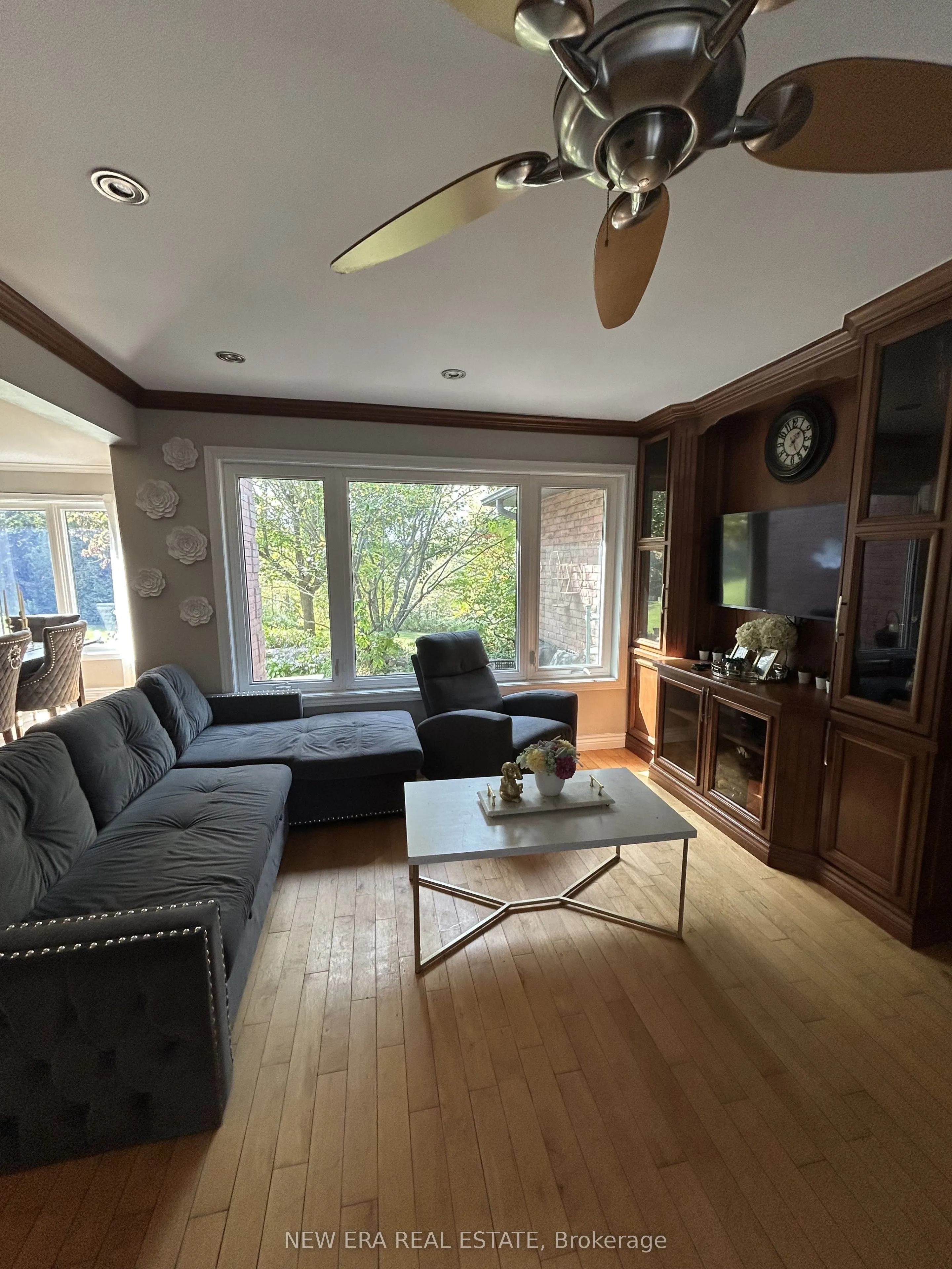 14227 Trafalgar Road