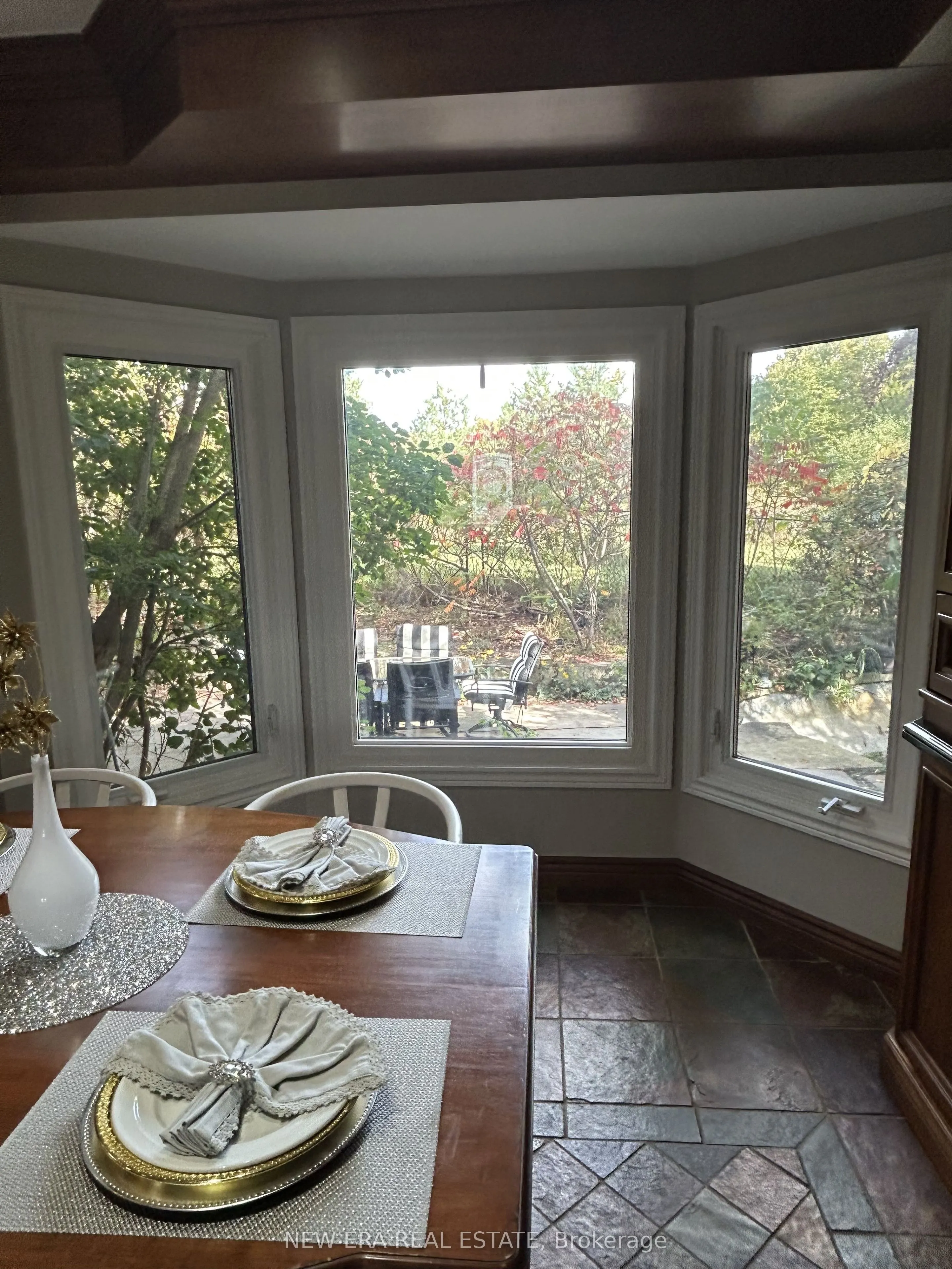 14227 Trafalgar Road