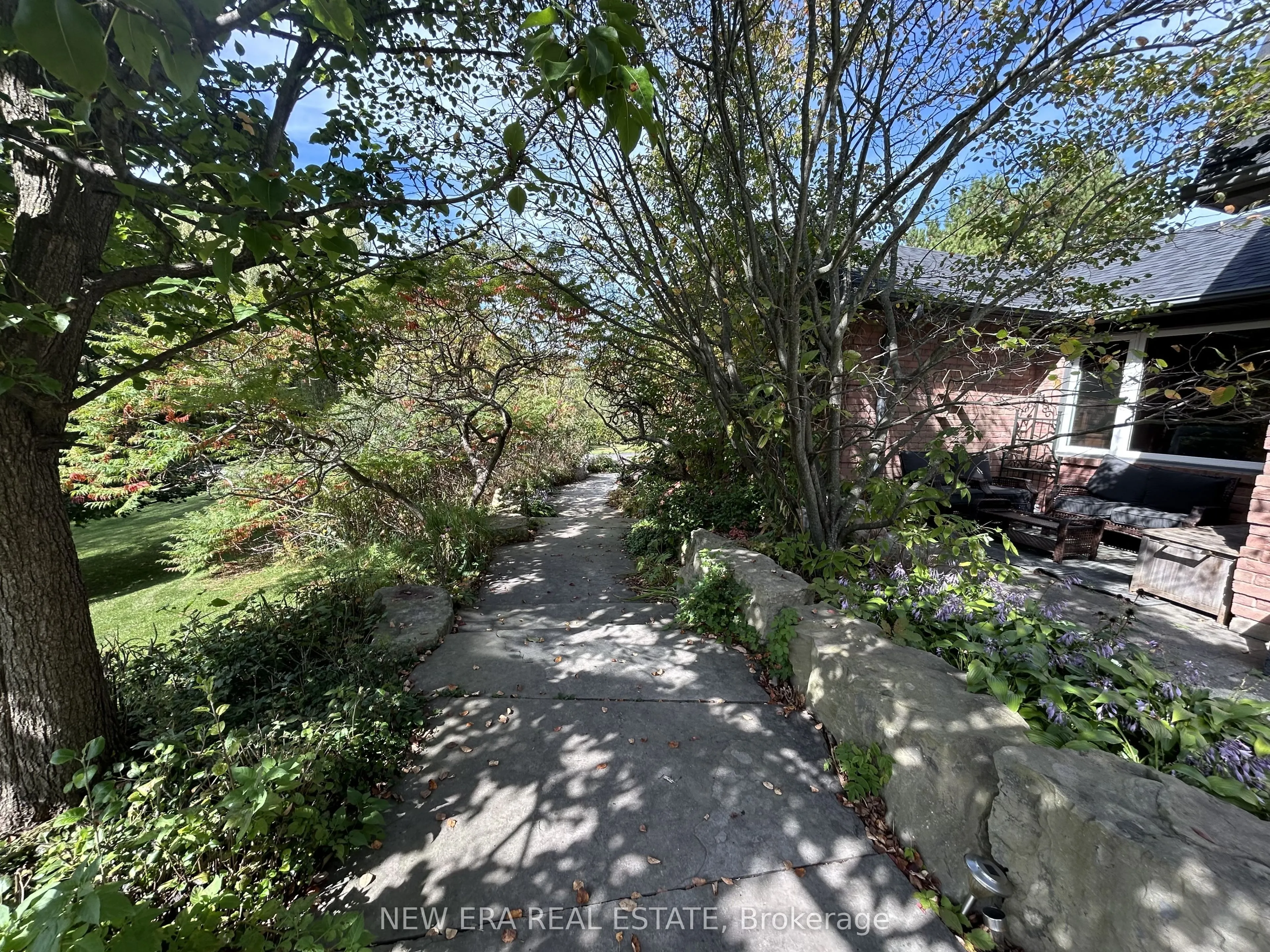14227 Trafalgar Road