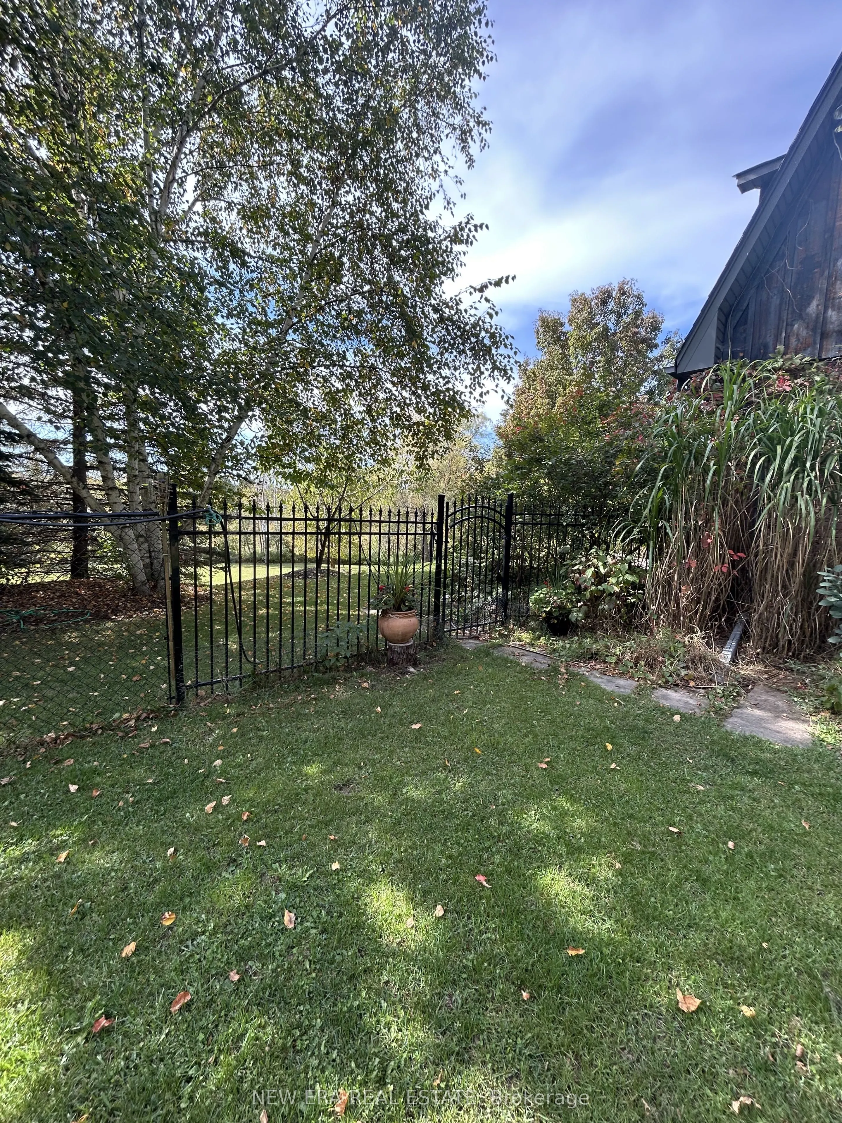 14227 Trafalgar Road